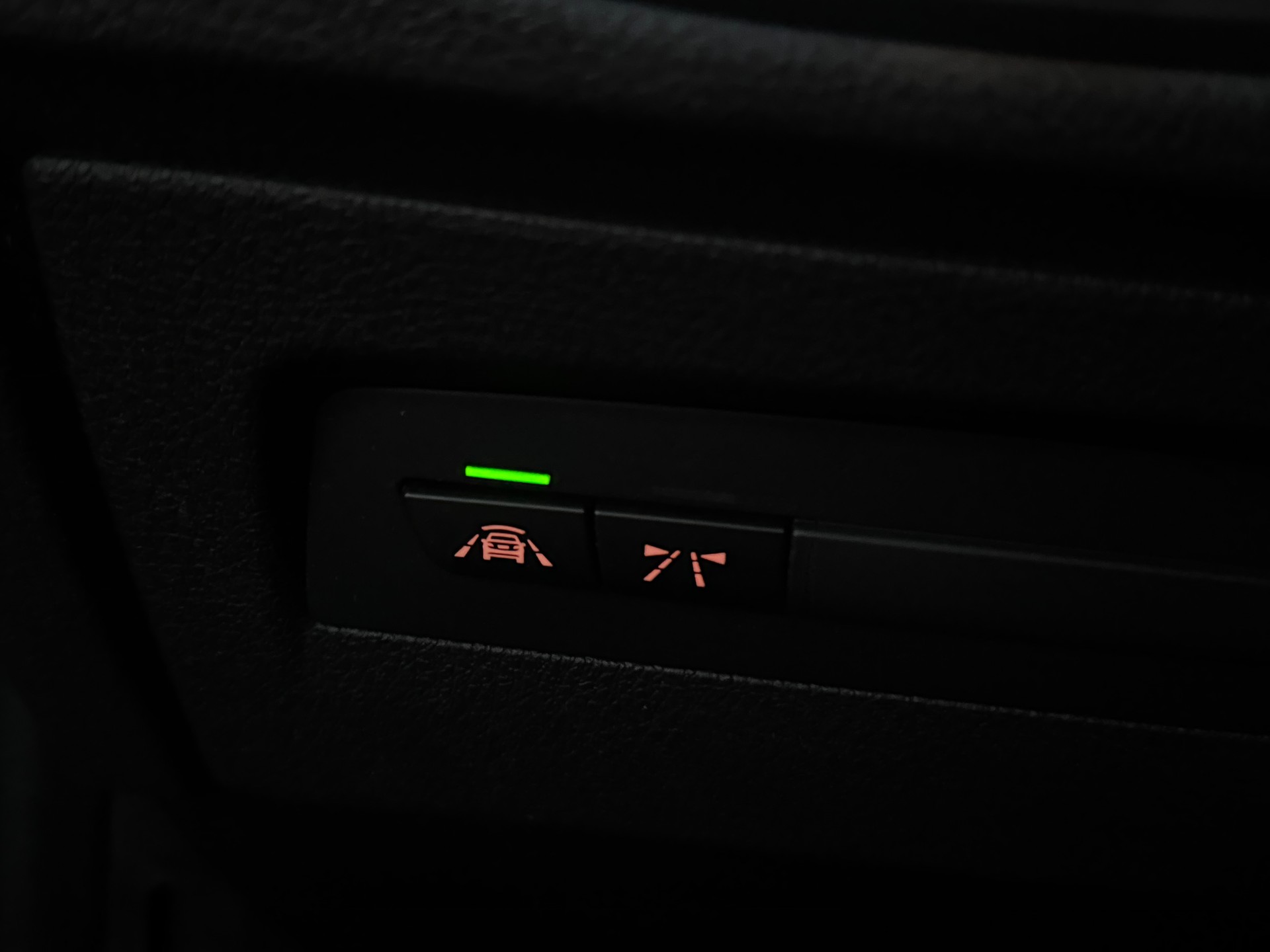 BMW 120d xDrive Steptronic-image-23