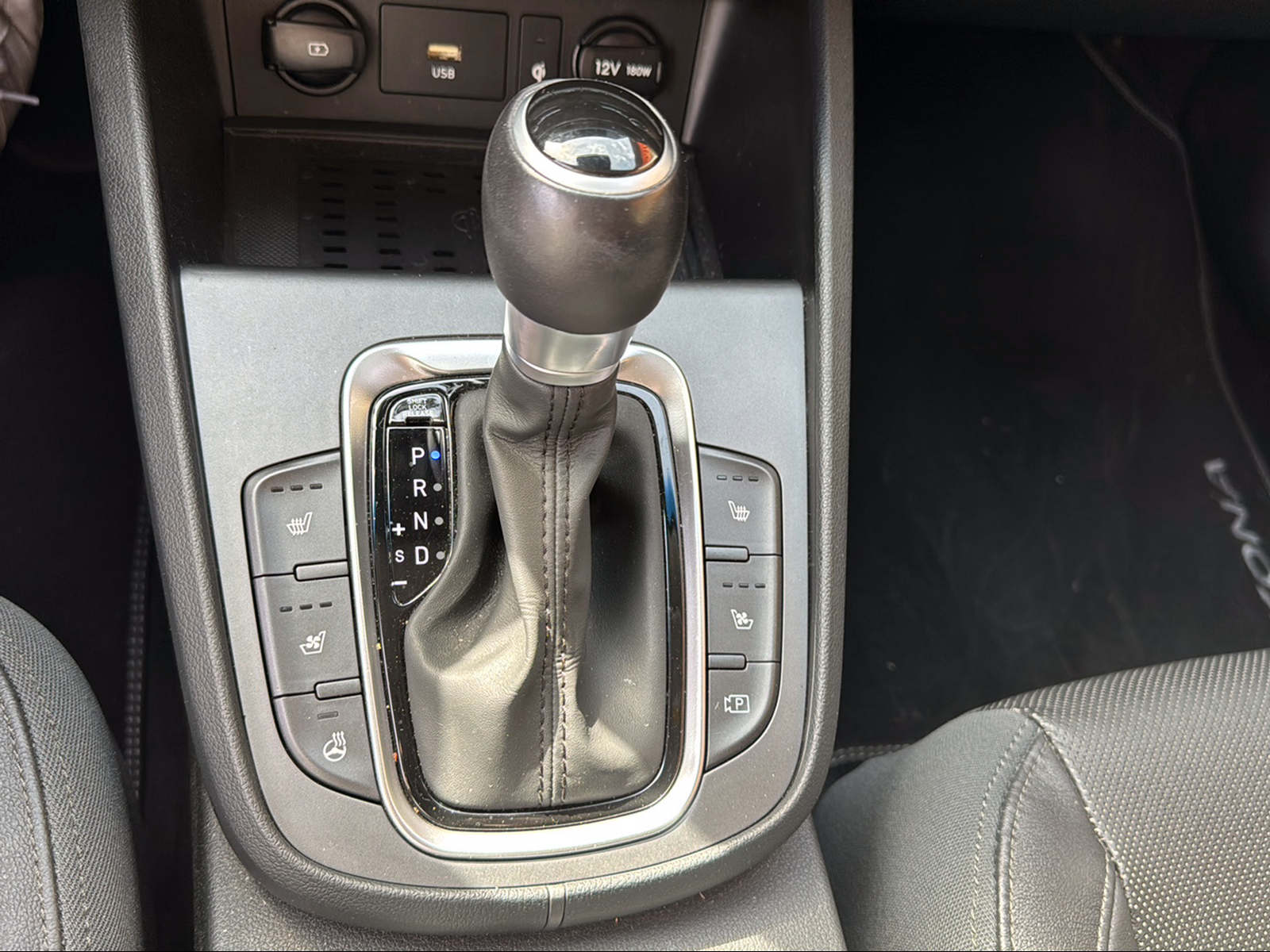 HYUNDAI Kona 1.6 GDi HEV Vertex DCT-image-19