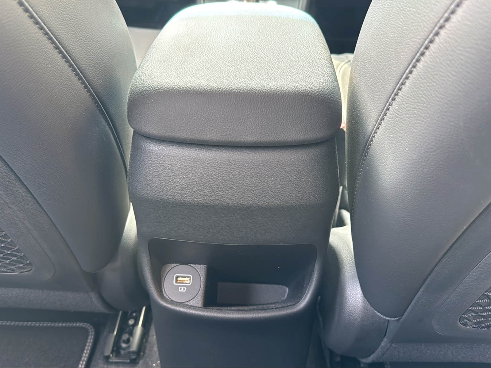 HYUNDAI Kona 1.6 GDi HEV Vertex DCT-image-16