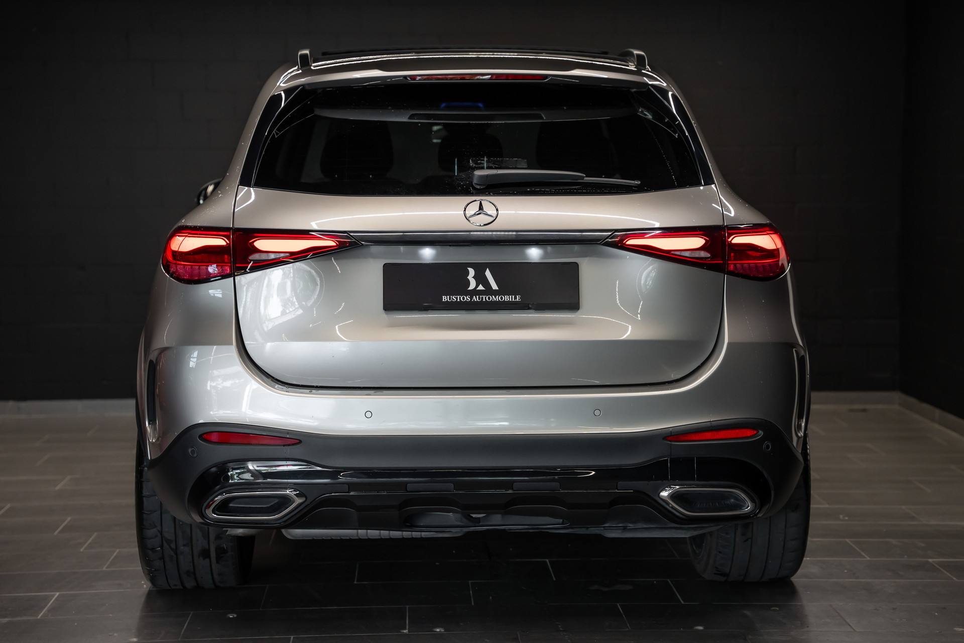 MERCEDES-BENZ GLC 220 d 4Matic 9G-Tronic-image-10