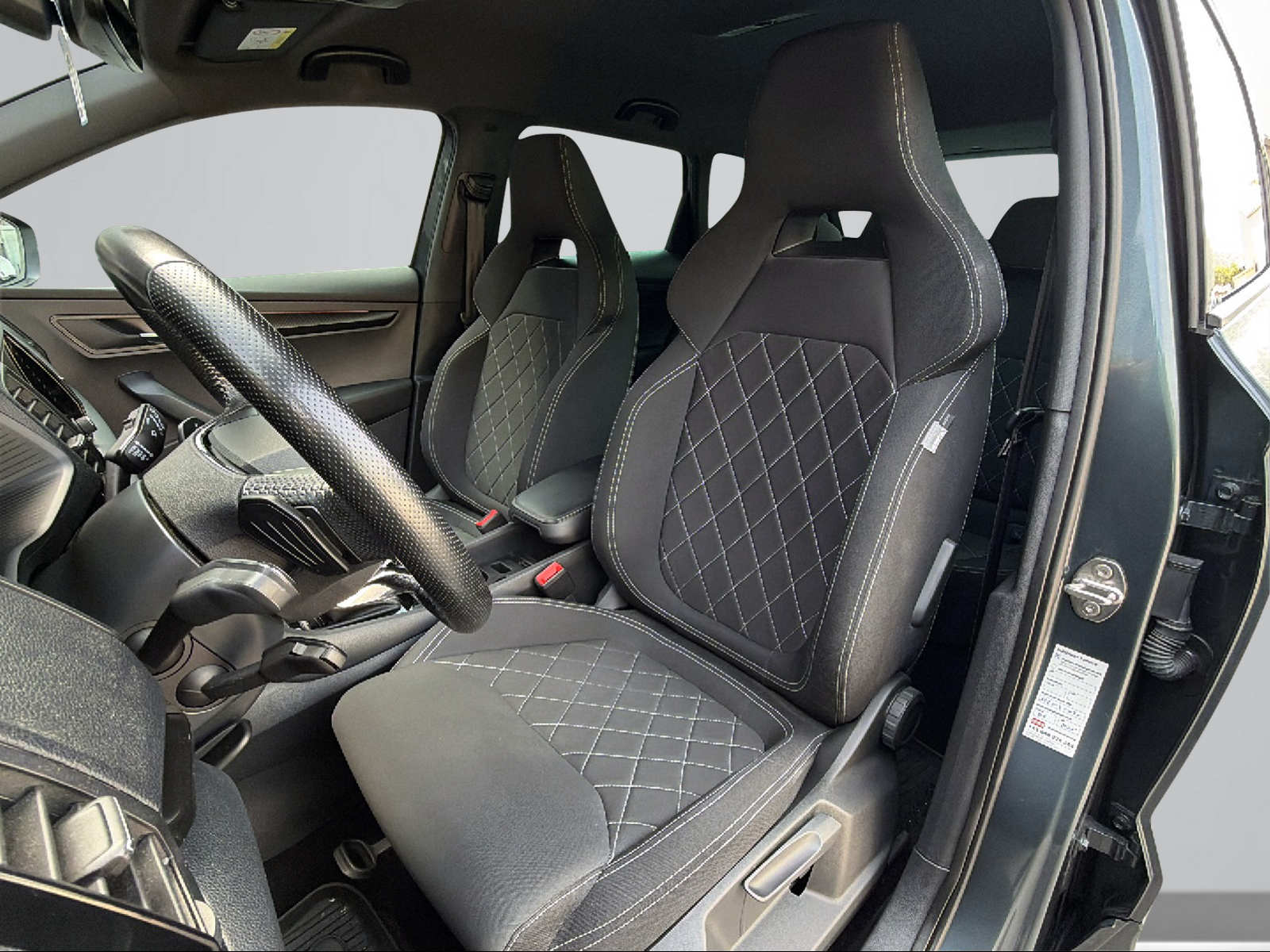 SKODA Karoq 2.0 TDI CR SportLine 4x4 DSG-image-6