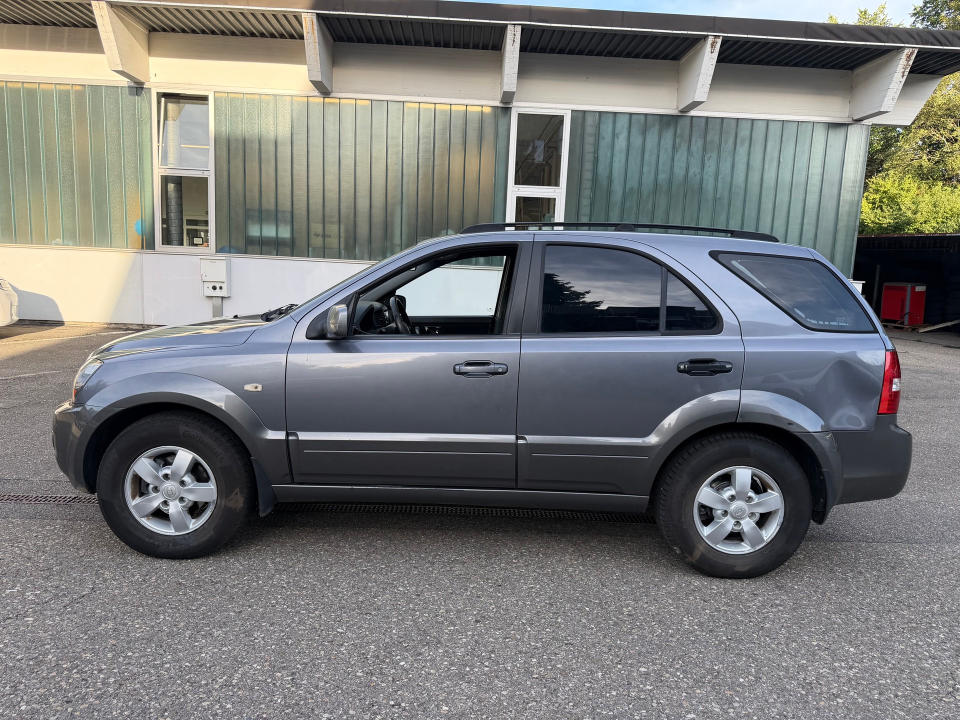 KIA Sorento 2.5 CRDI Trend-showroom-element-2