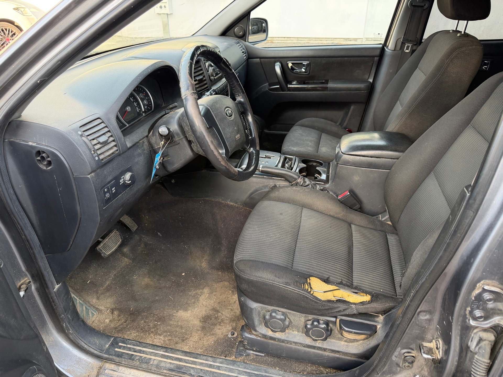 KIA Sorento 2.5 CRDI Trend-image-11
