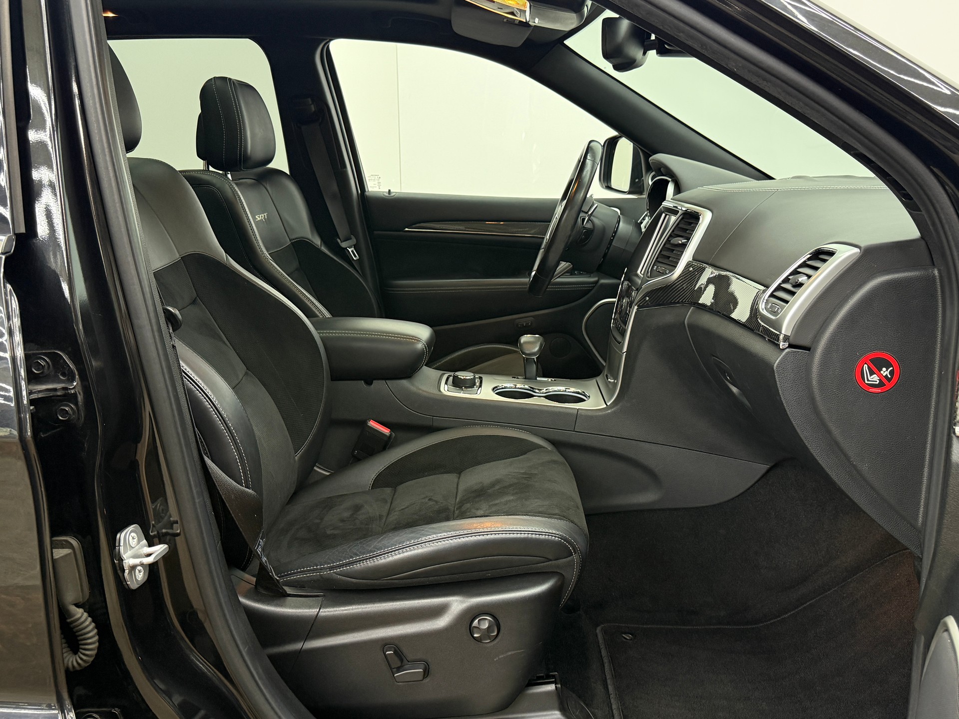 JEEP Grand Cherokee 6.4 V8 HEMI SRT8 Automatic-image-20