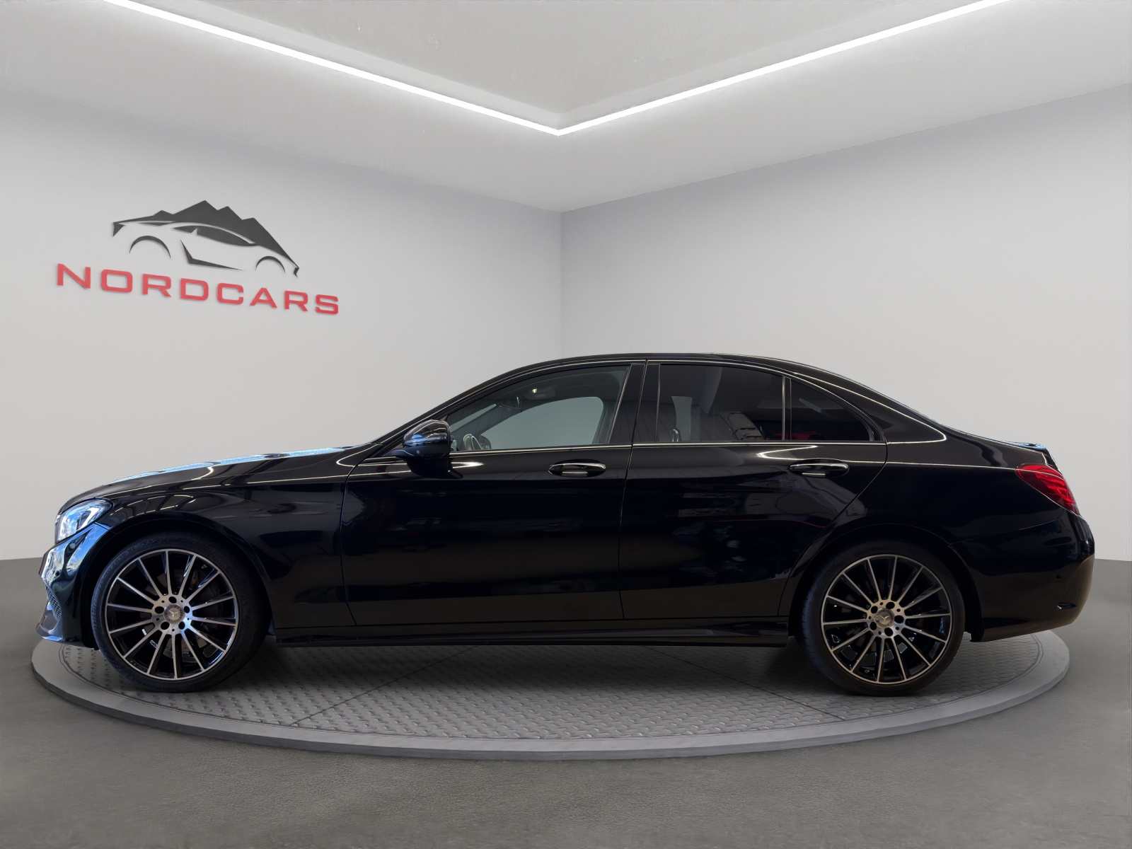 MERCEDES-BENZ C 400 AMG Line 4Matic 7G-Tronic-image-1