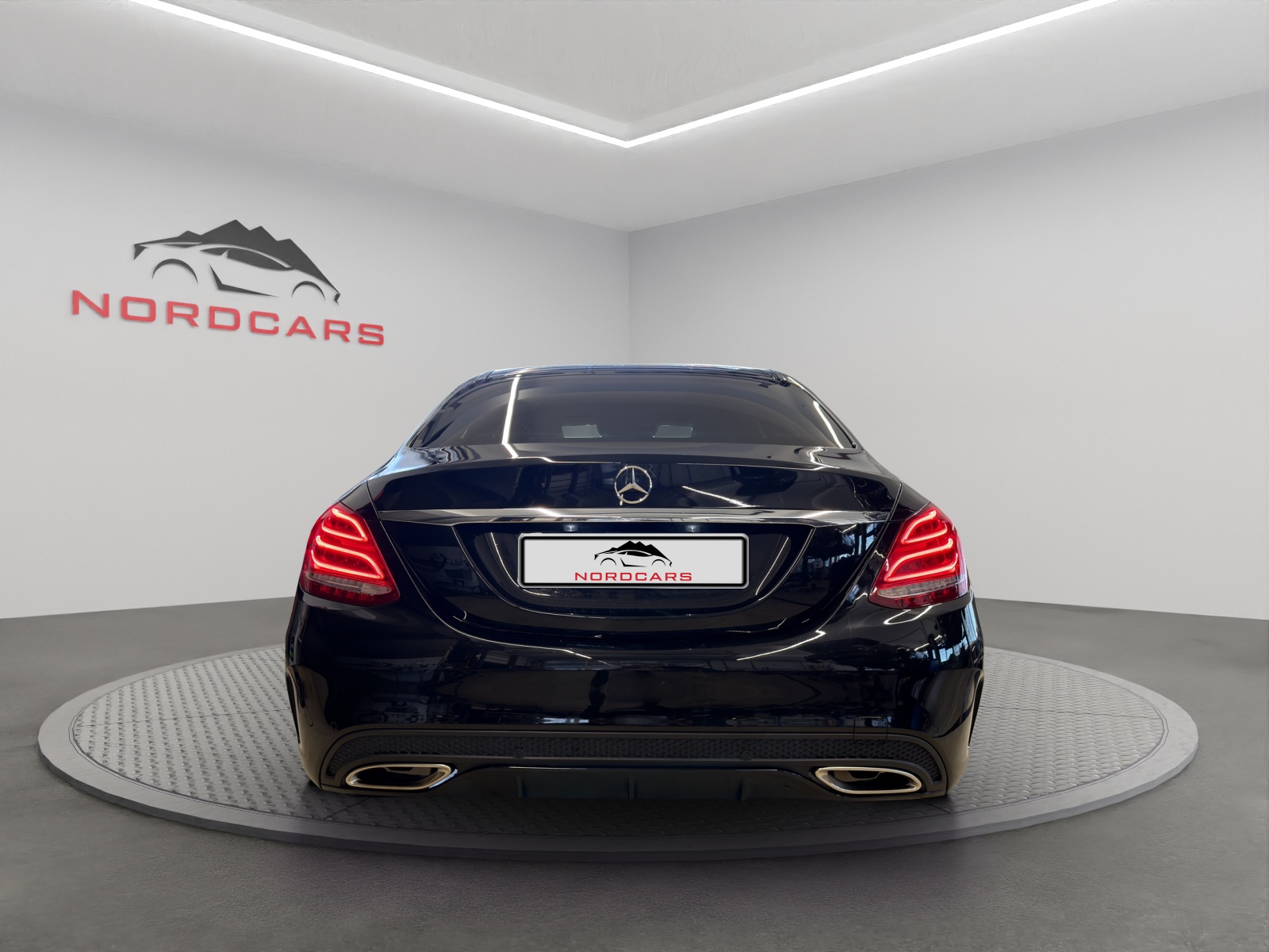 MERCEDES-BENZ C 400 AMG Line 4Matic 7G-Tronic-image-3
