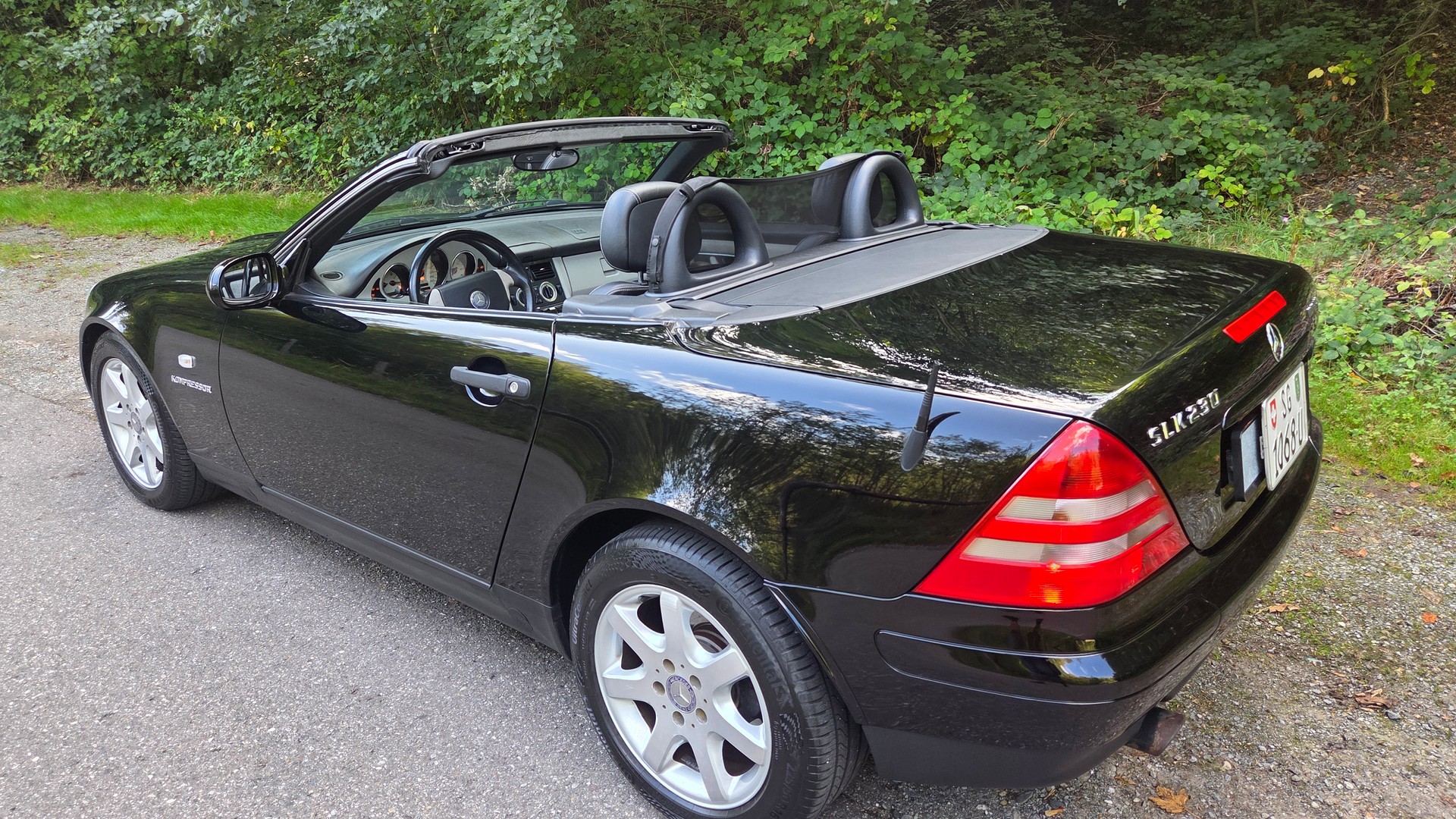 MERCEDES-BENZ SLK 230-image-1