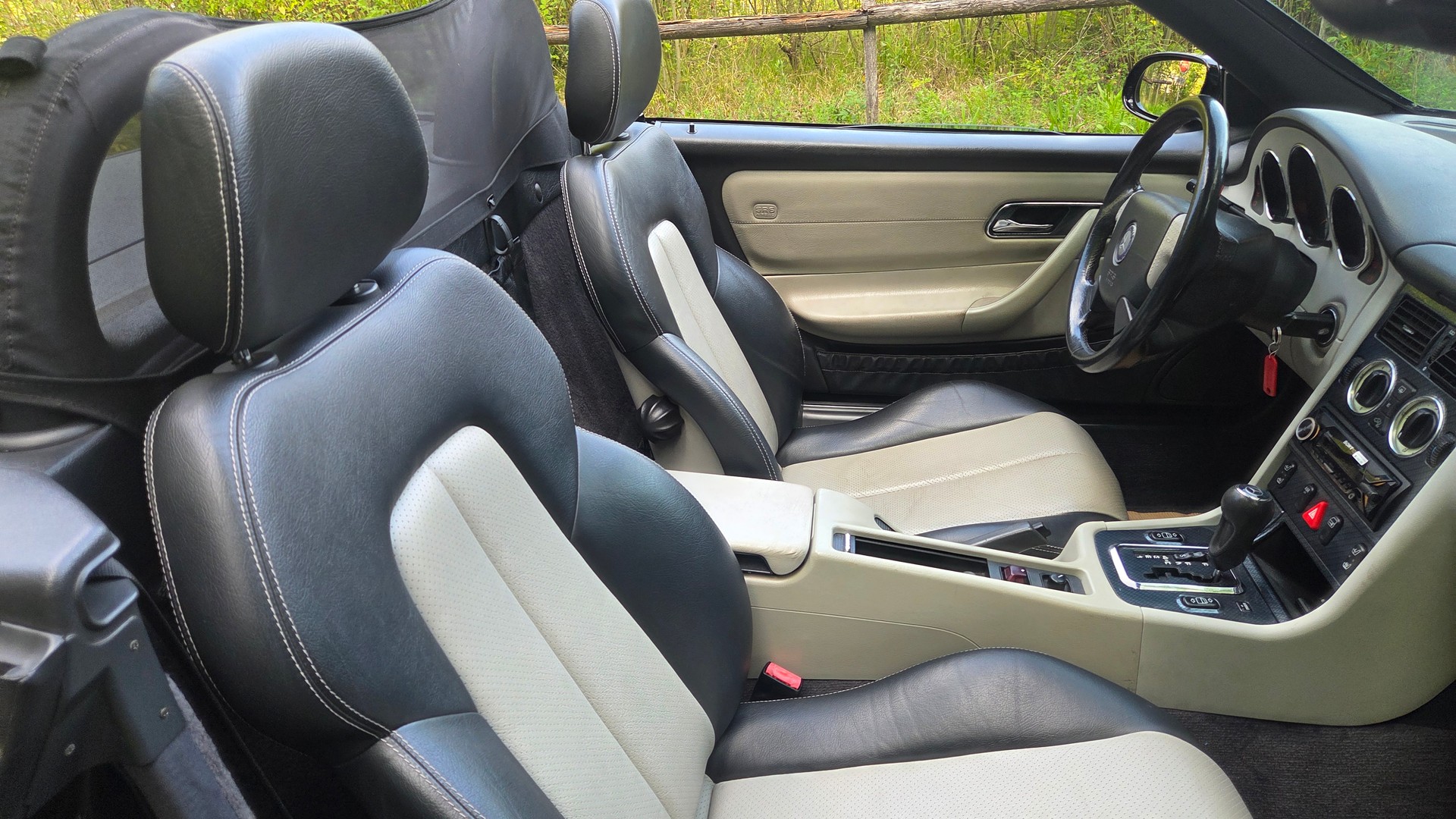 MERCEDES-BENZ SLK 230-image-12