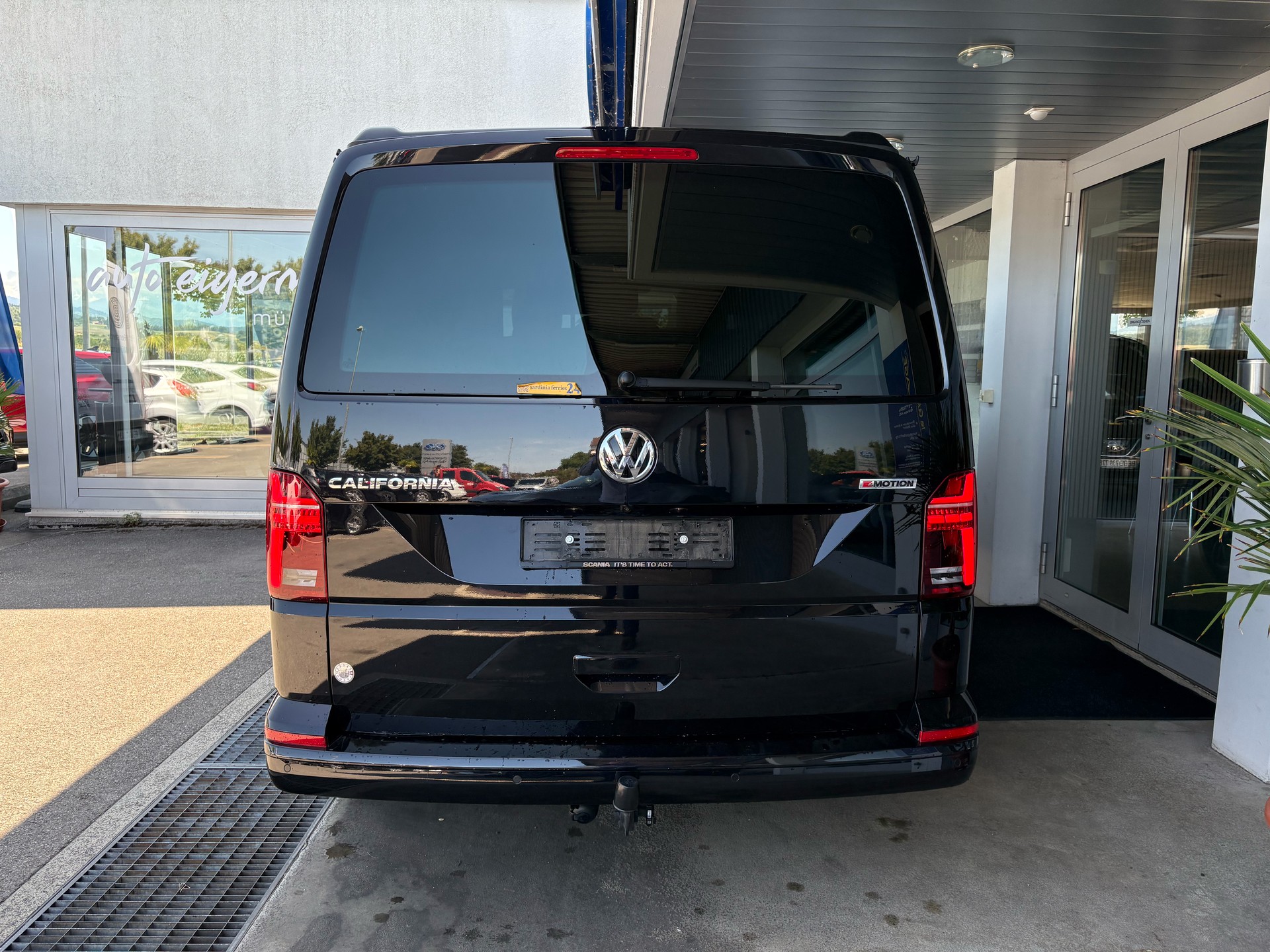 VW T6.1 California 2.0 Bi-TDI Ocean Liberty 4Motion DSG-image-5