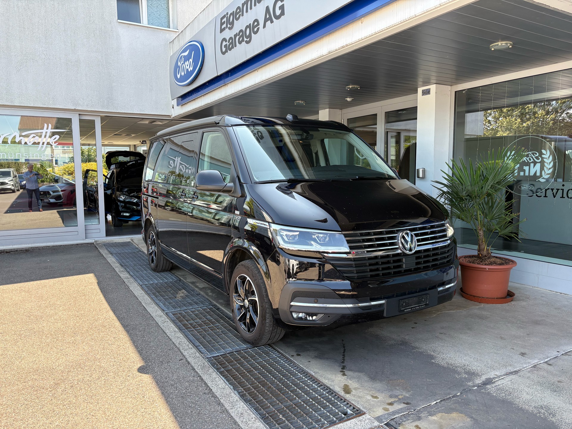 VW T6.1 California 2.0 Bi-TDI Ocean Liberty 4Motion DSG-image-2