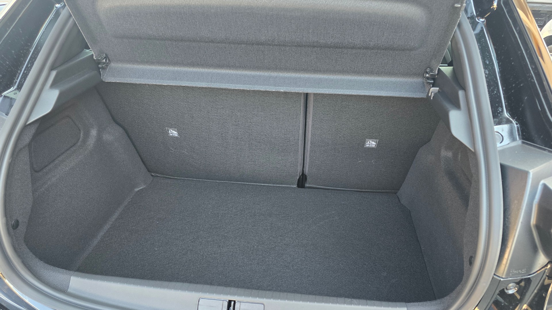 OPEL Corsa 1.2 MHEV Viva, CH Fahrzeug inkl Winterräder-image-18