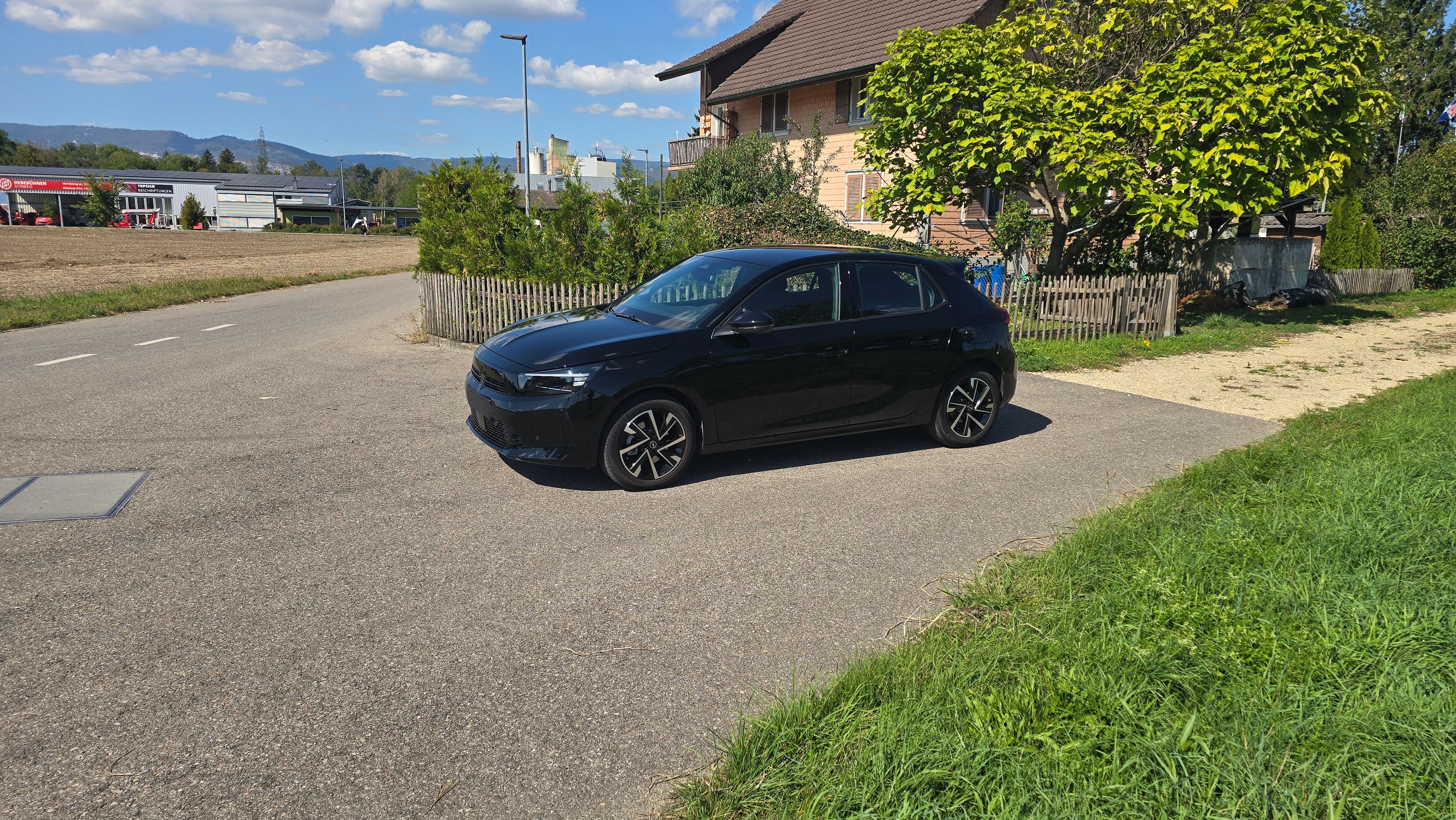 Car photo