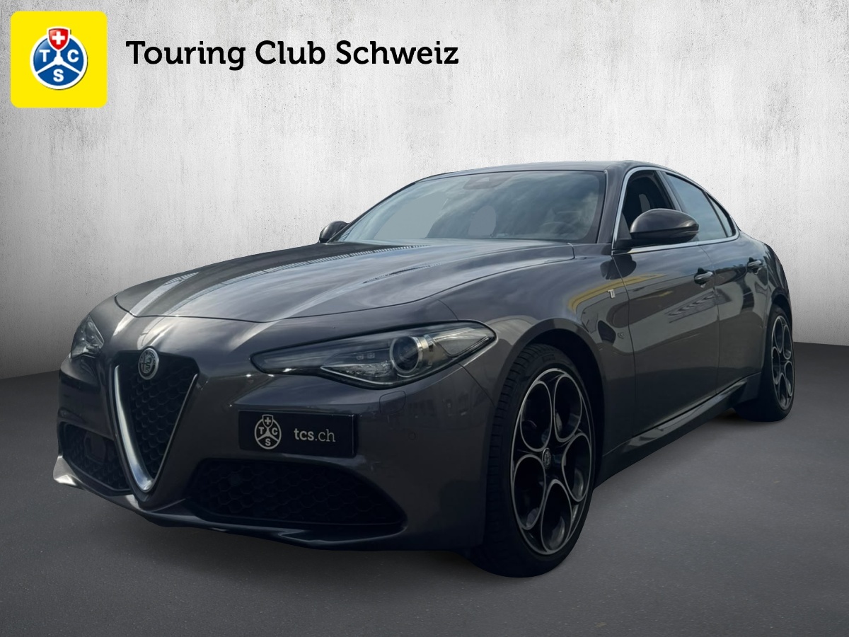 ALFA ROMEO Giulia 2.0 TI Automatic — slika 1