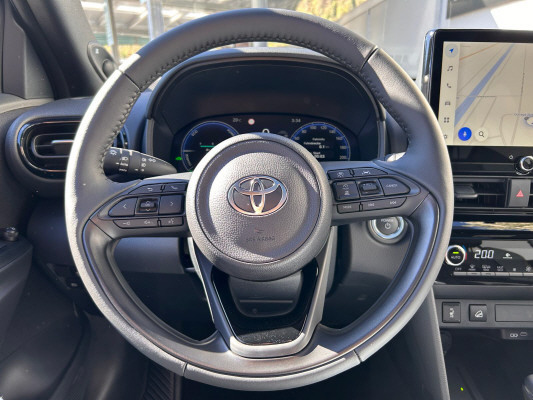 TOYOTA Yaris Cross 1.5 Prem. AWD-image-8