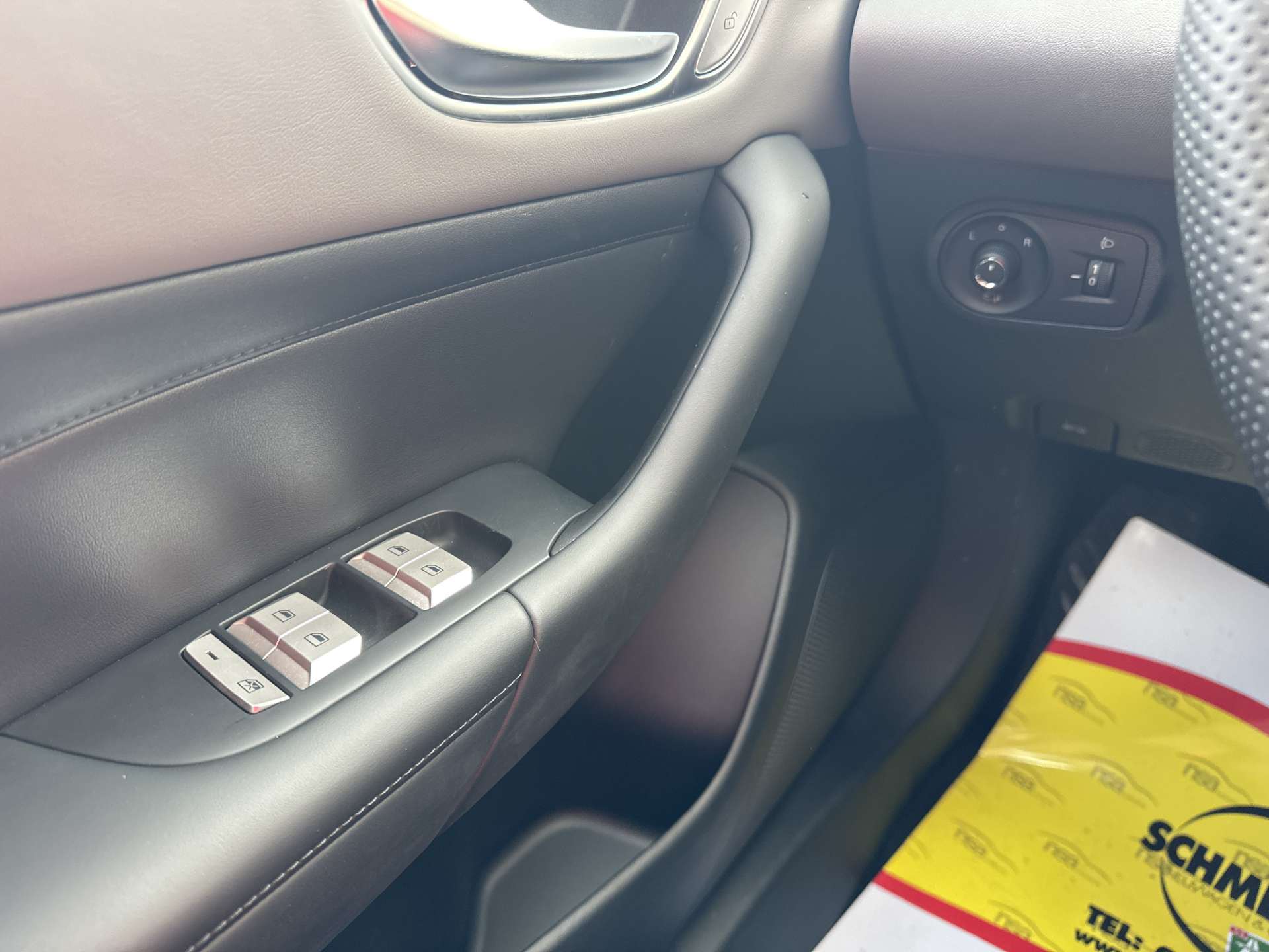 MG 4 EV 64kWh Premium Facelift Automat-image-15
