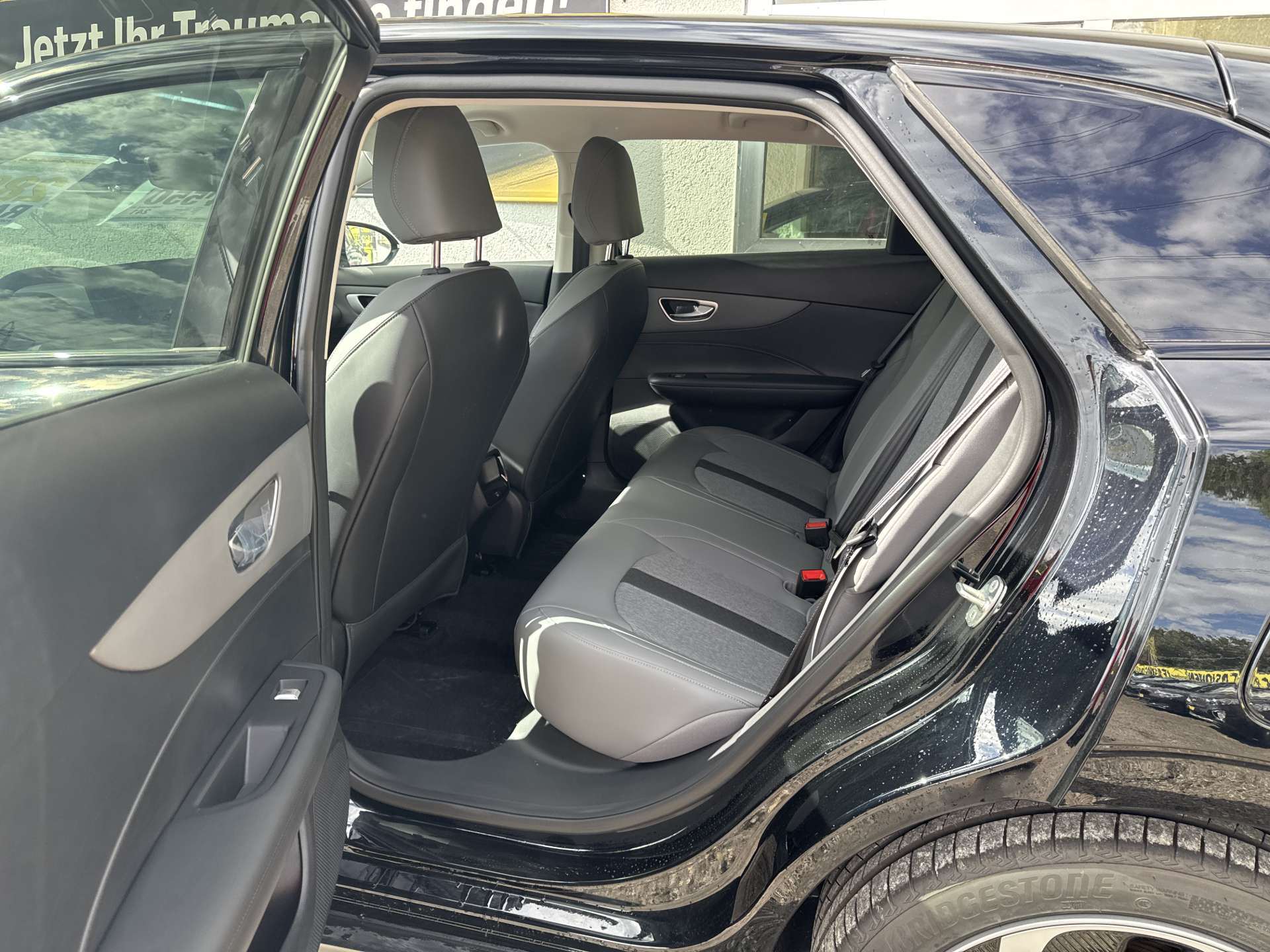 MG 4 EV 64kWh Premium Facelift Automat-image-7