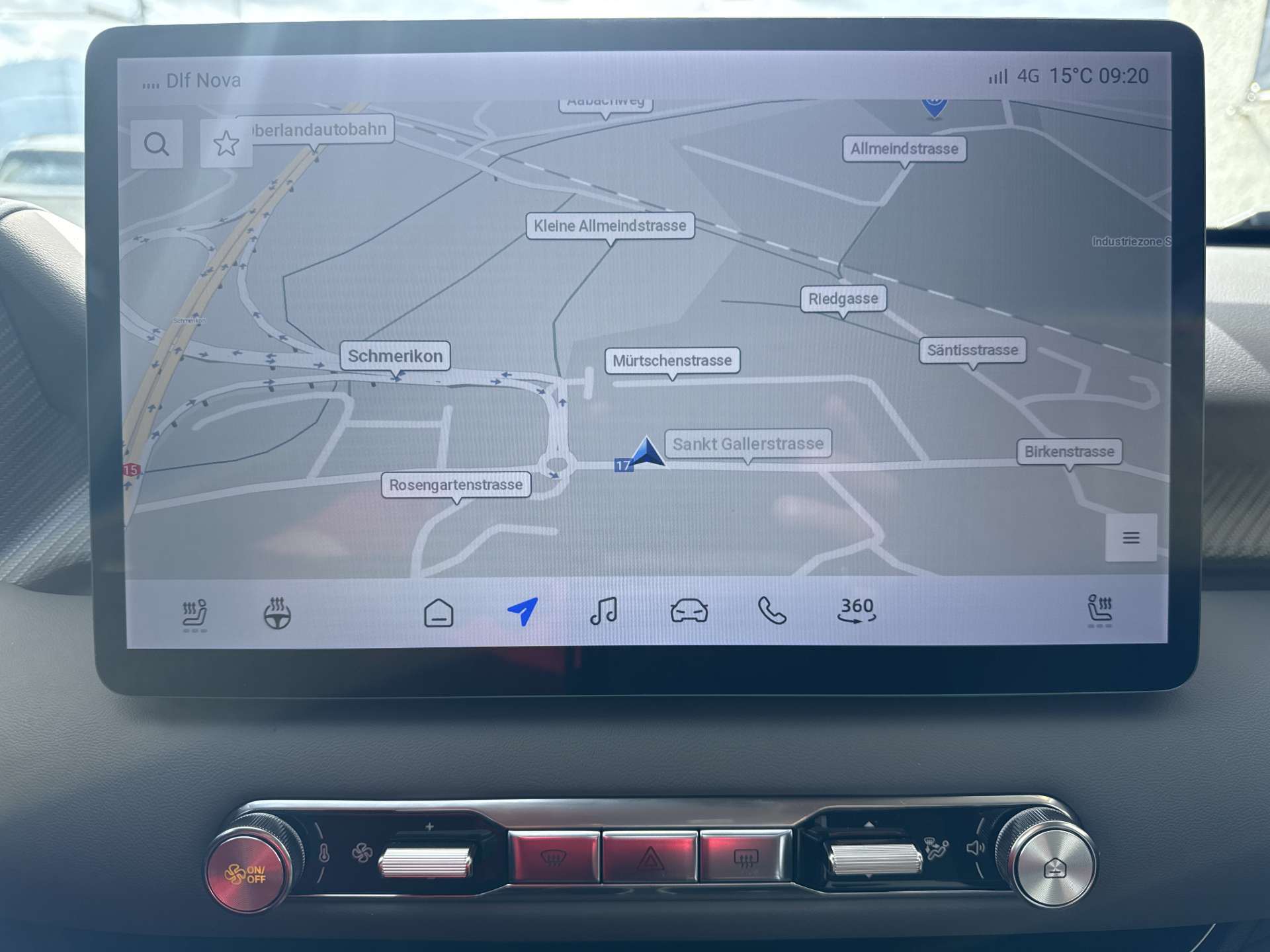 MG 4 EV 64kWh Premium Facelift Automat-image-1
