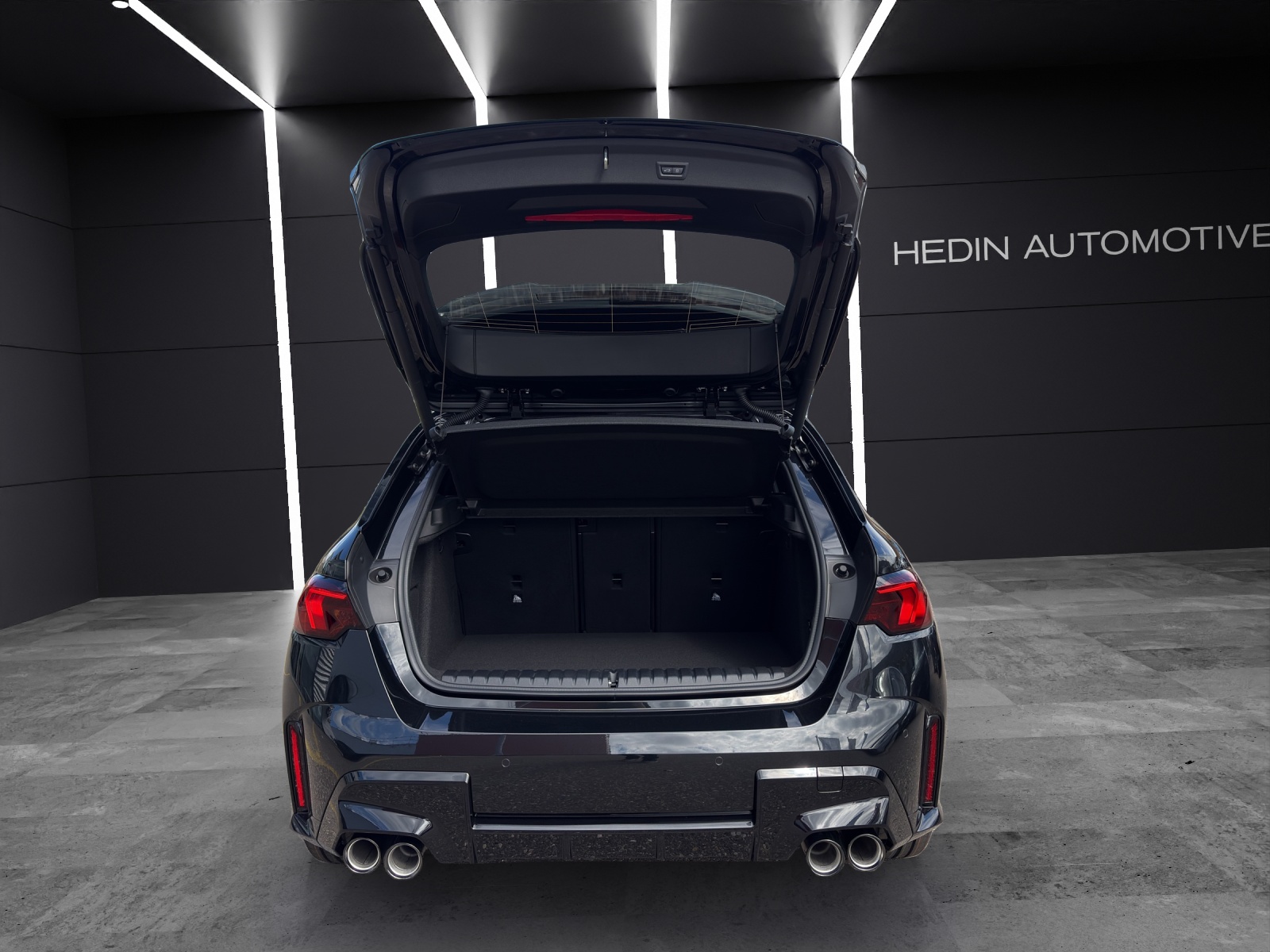 BMW M135i xDrive-image-5