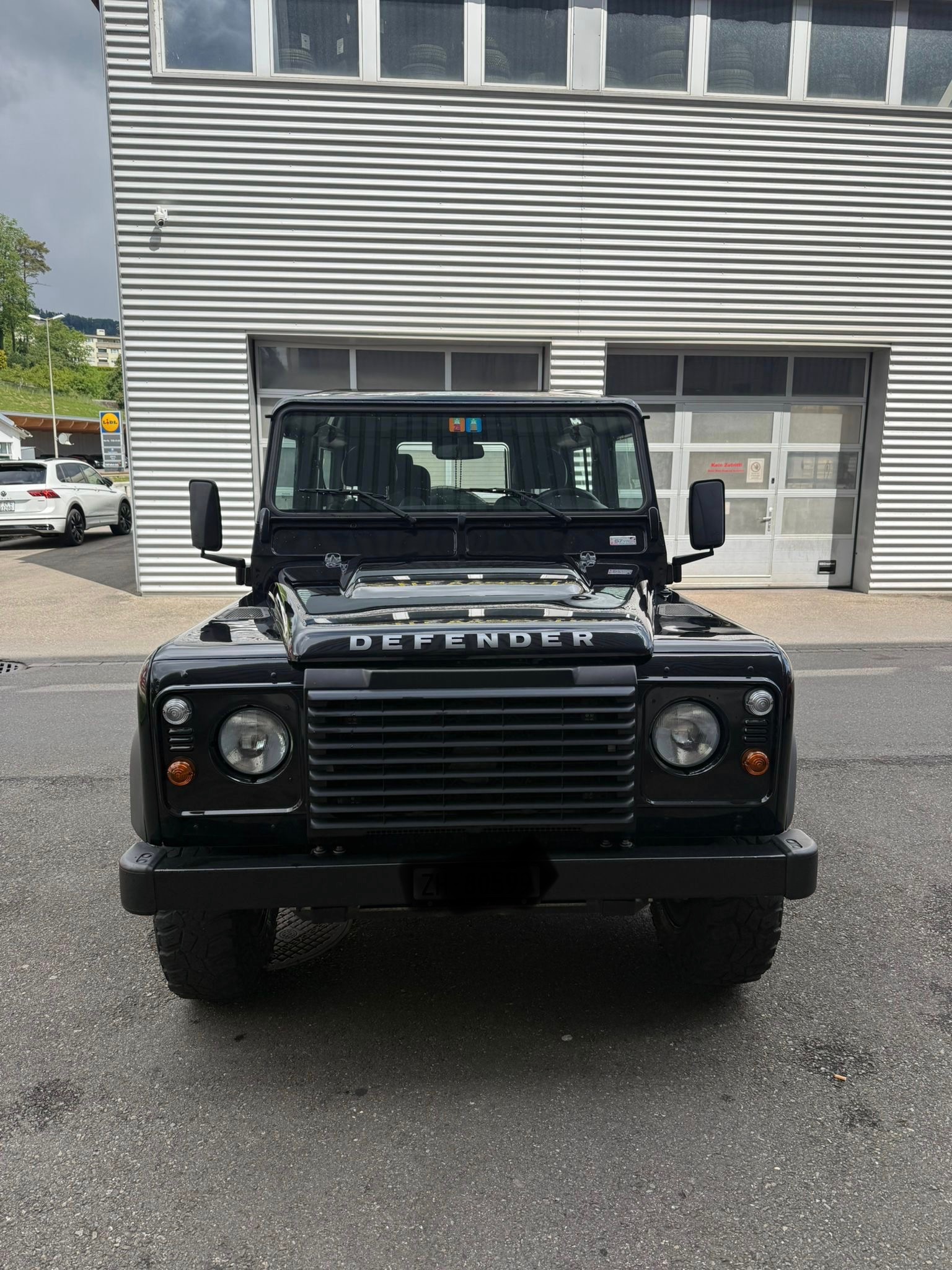 LAND ROVER 2.2 TD4 HT-image-0
