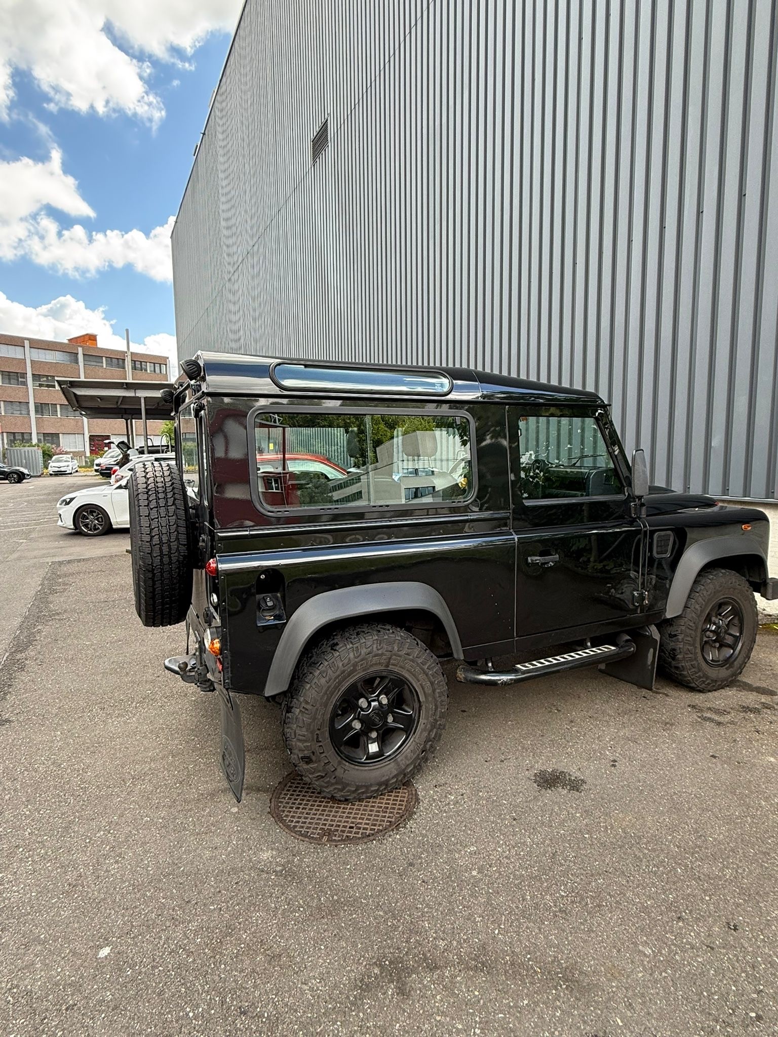 LAND ROVER 2.2 TD4 HT-image-1
