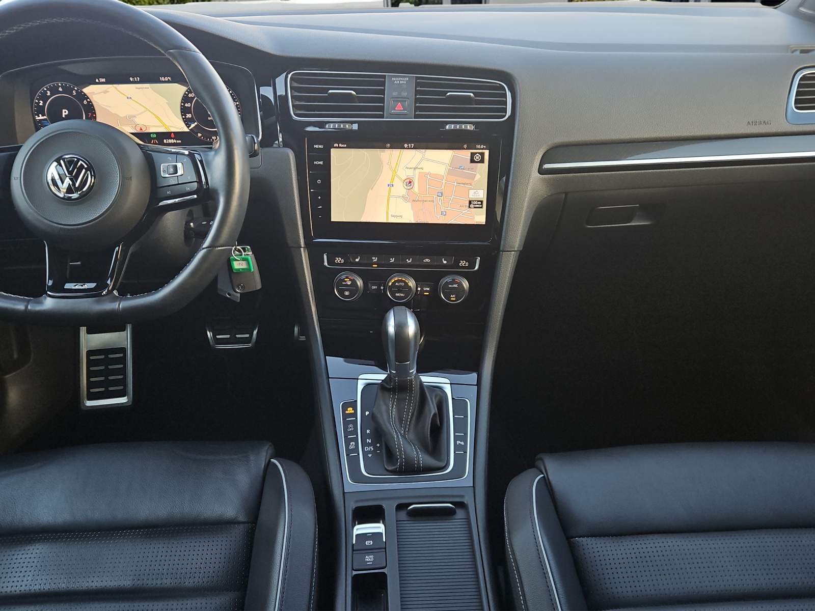 VW Golf 2.0 TSI R 4Motion DSG-image-14