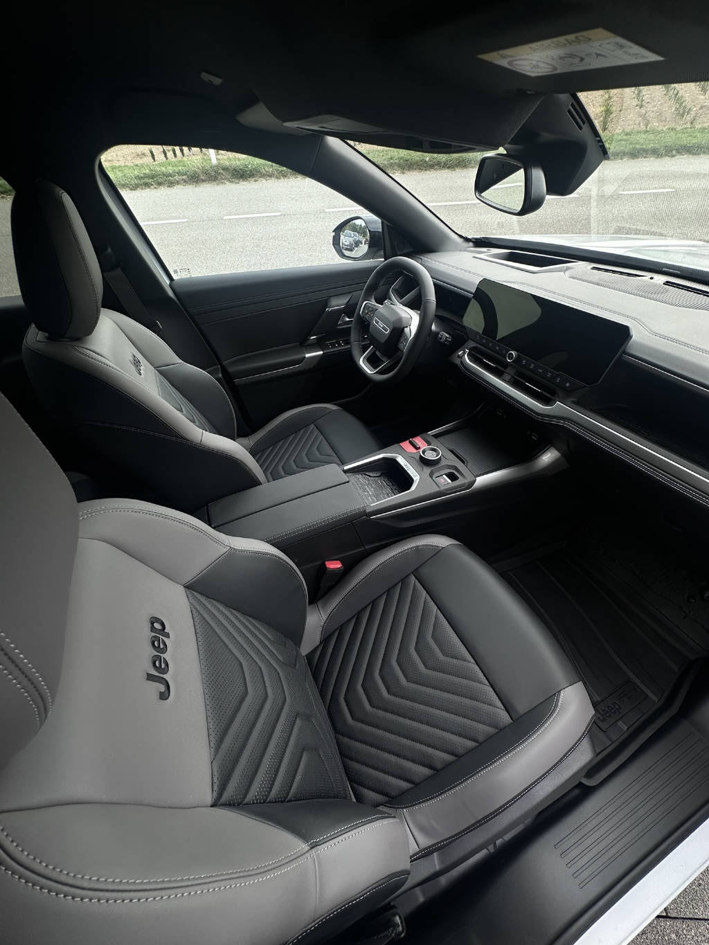 JEEP Compass First Edition-image-9