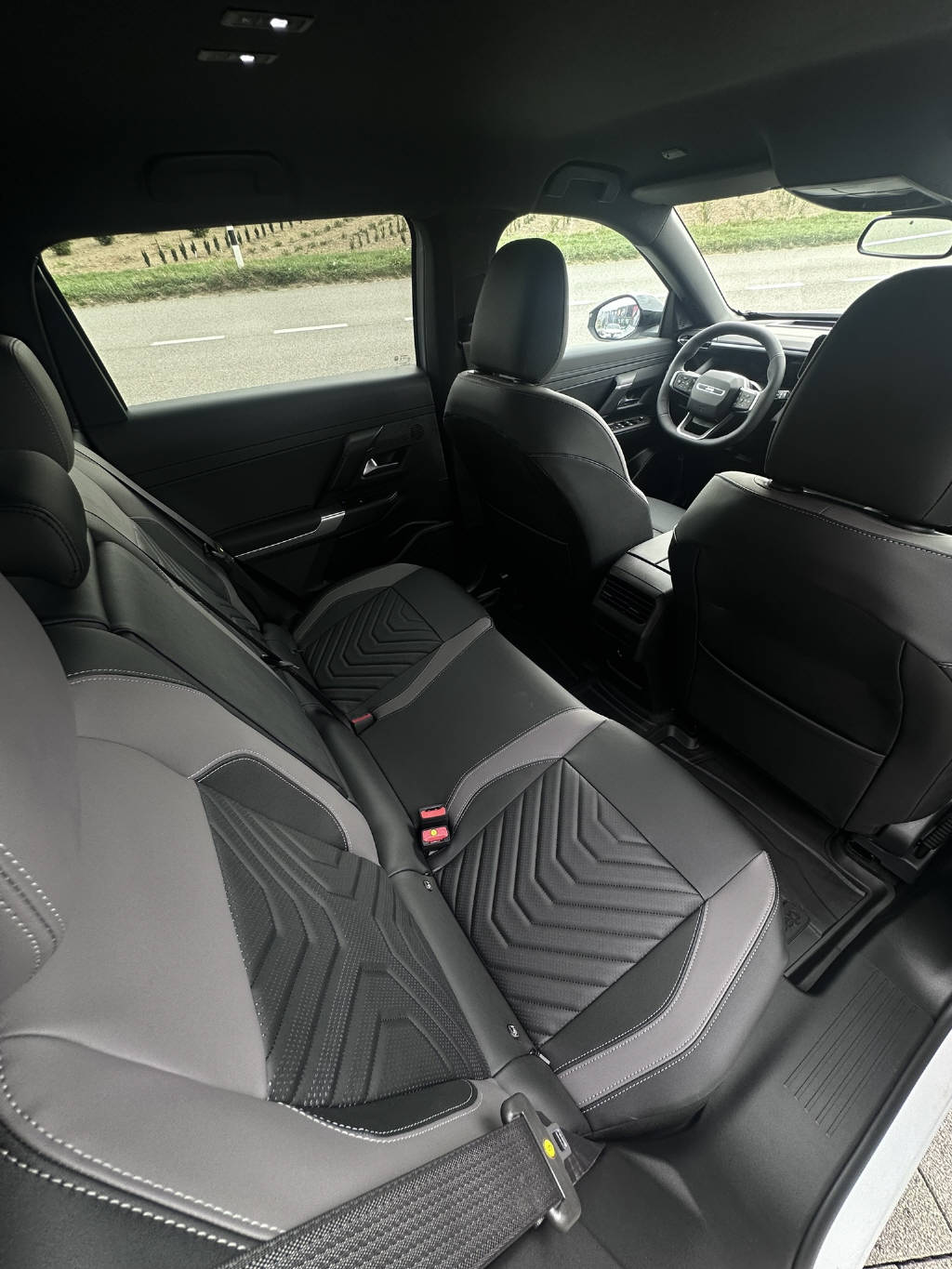 JEEP Compass First Edition-image-8
