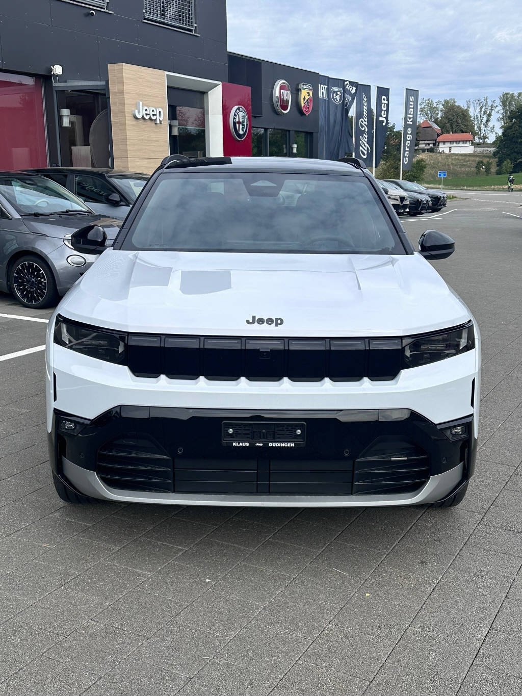 JEEP Compass First Edition-image-4