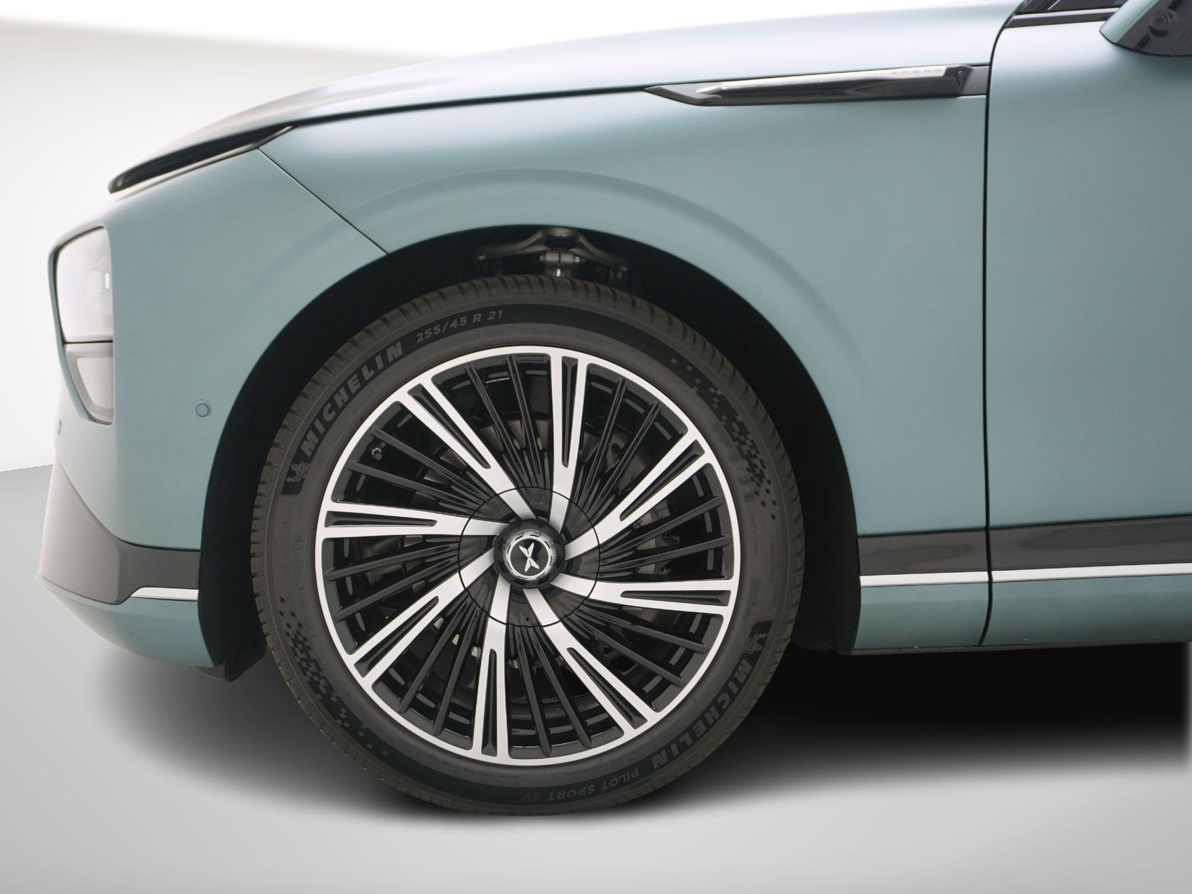 XPENG G9 Performance AWD-image-6