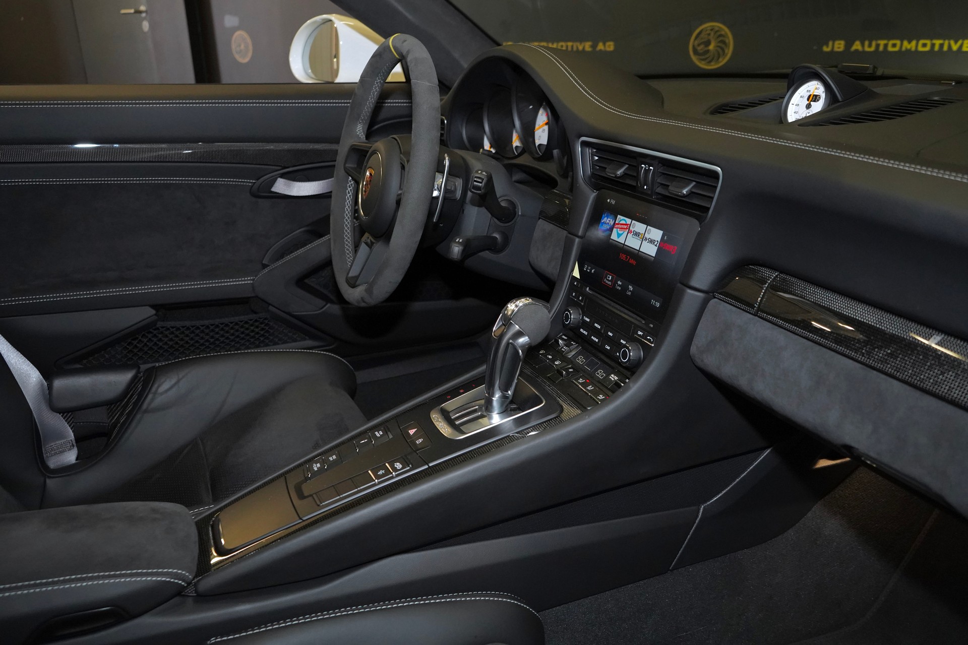 PORSCHE 911 GT3 RS PDK *Porsche Approved Garantie bis 06/2028*-image-5