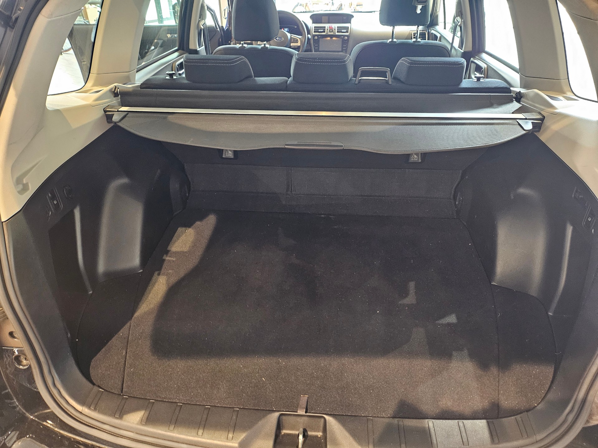 SUBARU Forester 2.0i Swiss Plus Lineartronic🔥 8-fach 🔥AHK 2000KG🔥-image-20