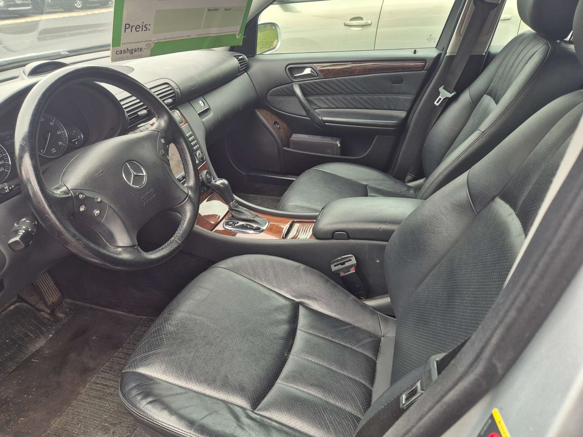 MERCEDES-BENZ C 350 Elégance 4Matic Automatic-image-4