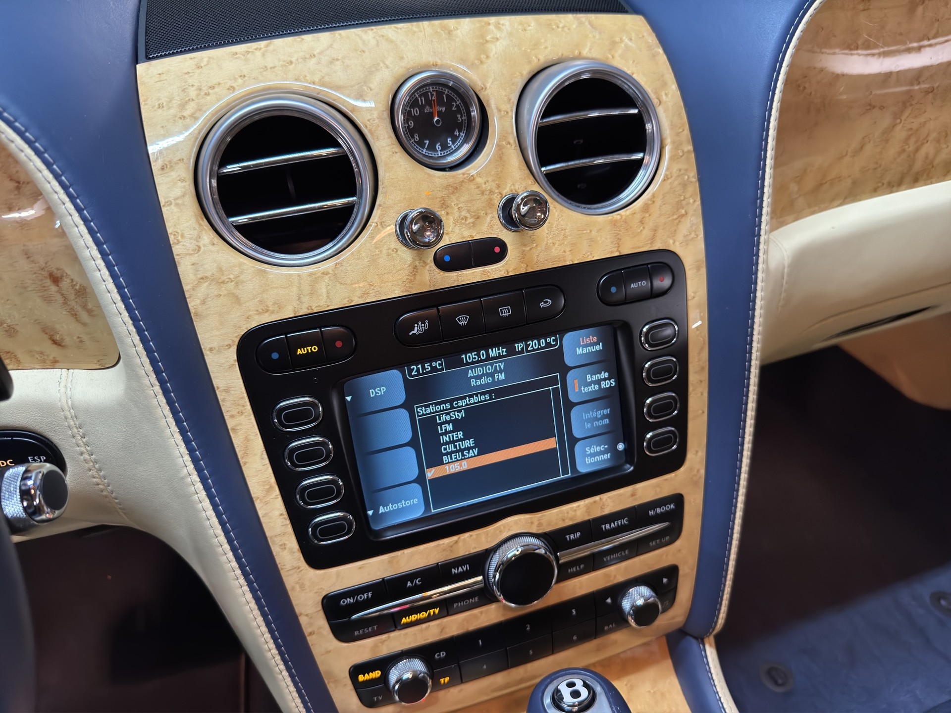 BENTLEY Continental GT 6.0-image-12