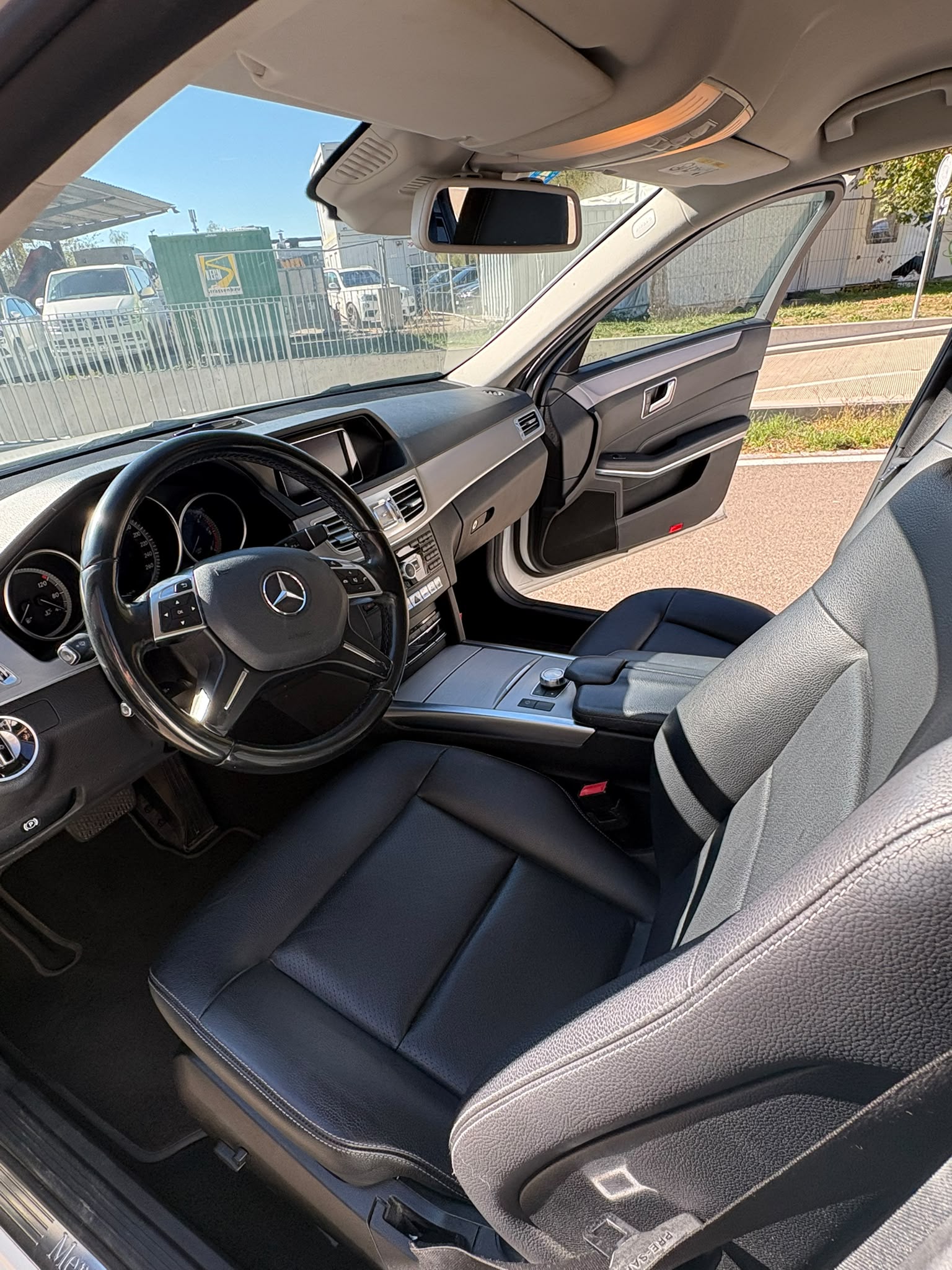 MERCEDES-BENZ E 250 CDI 4m-image-4