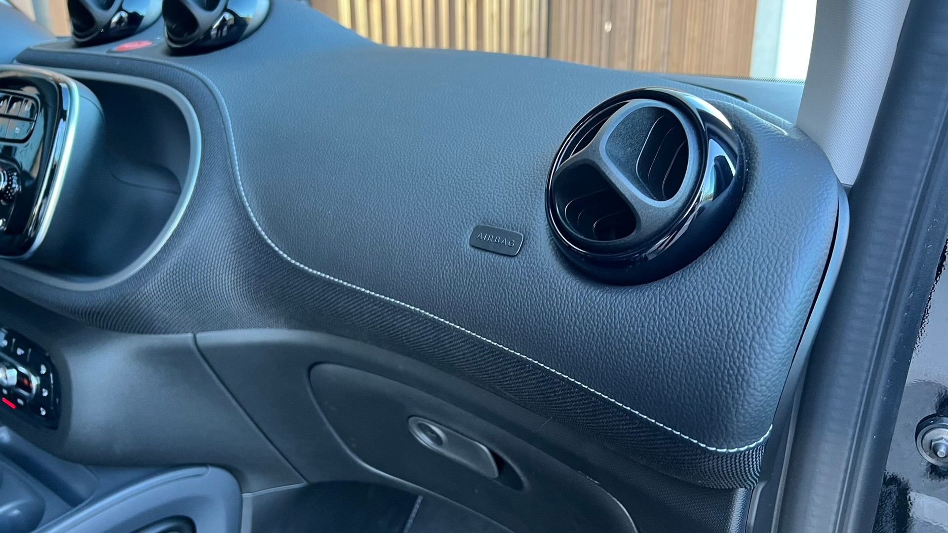 SMART FORTWO BRABUS XCLUSIVE TWINMATIC l 109 PS-image-27