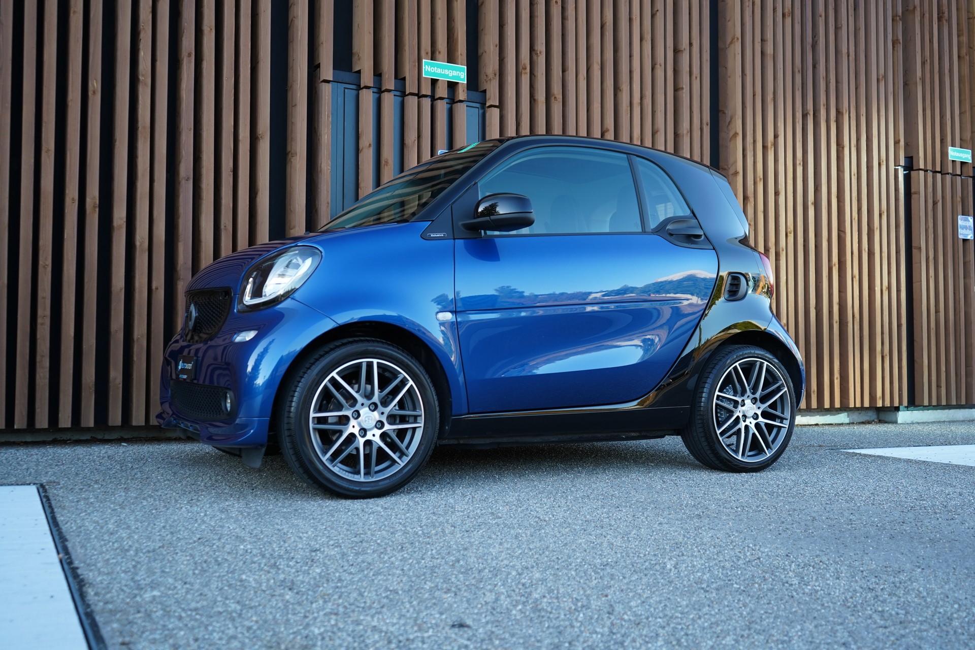 SMART FORTWO BRABUS XCLUSIVE TWINMATIC l 109 PS-image-6