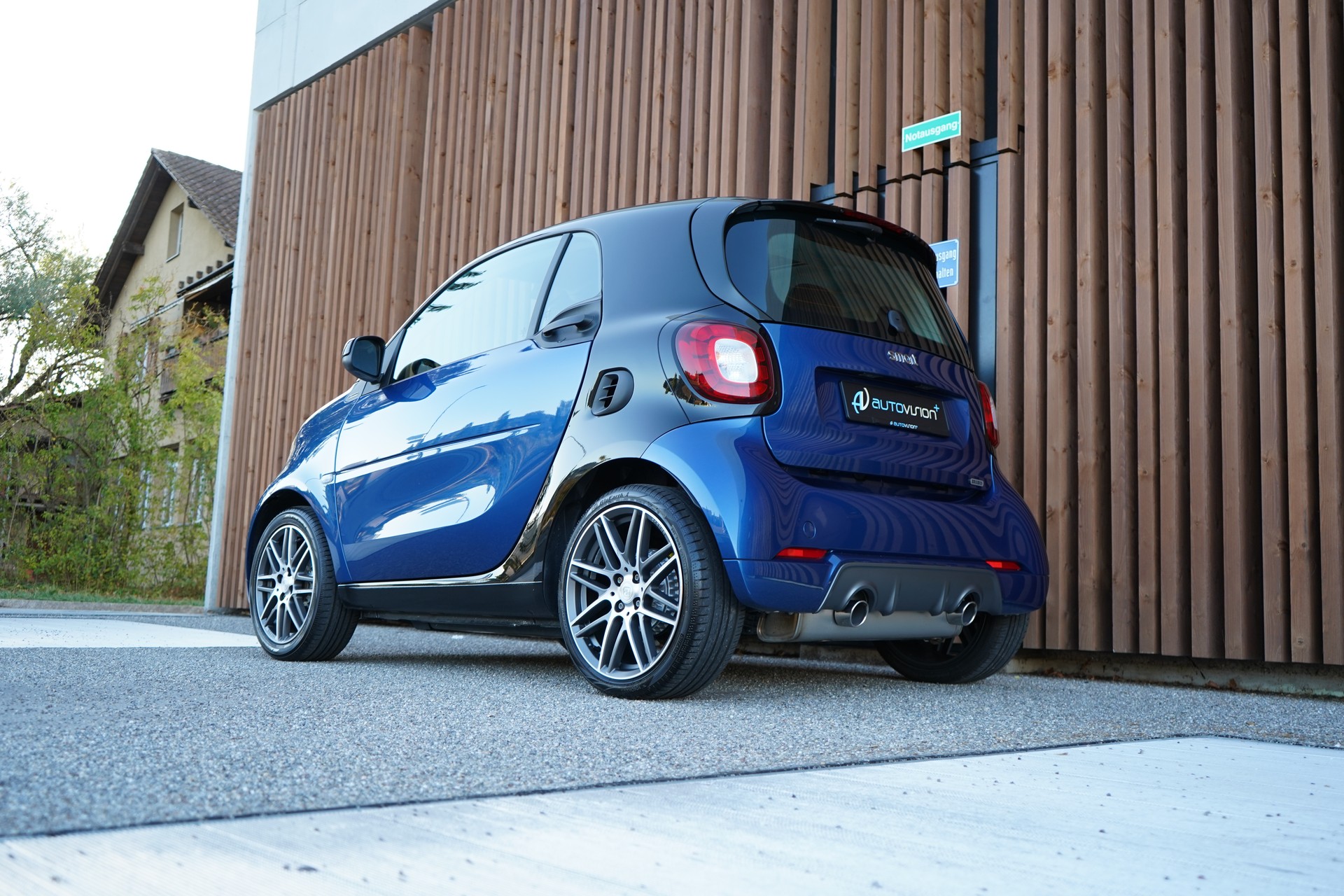 SMART FORTWO BRABUS XCLUSIVE TWINMATIC l 109 PS-image-10