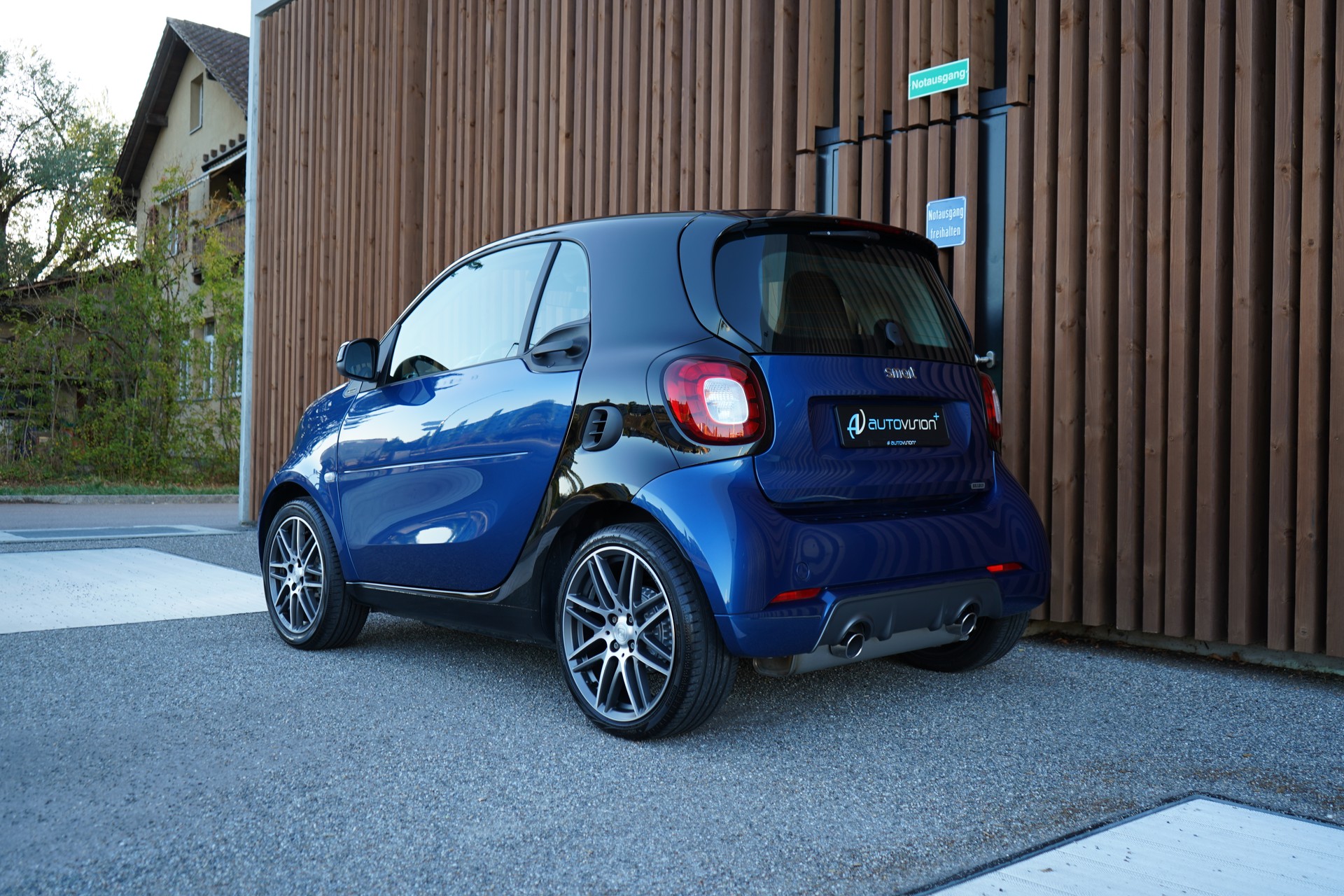 SMART FORTWO BRABUS XCLUSIVE TWINMATIC l 109 PS-image-7
