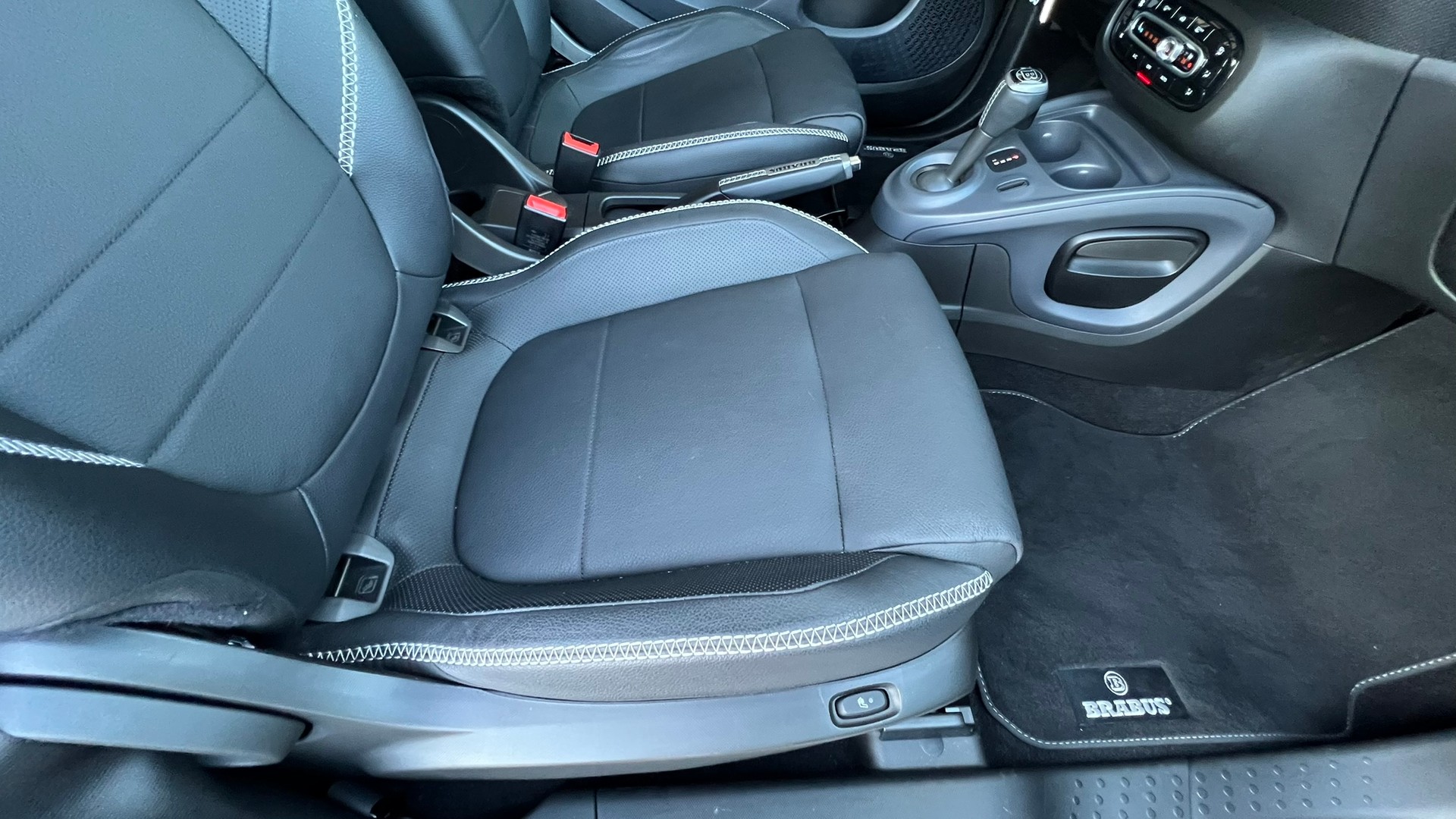 SMART FORTWO BRABUS XCLUSIVE TWINMATIC l 109 PS-image-26