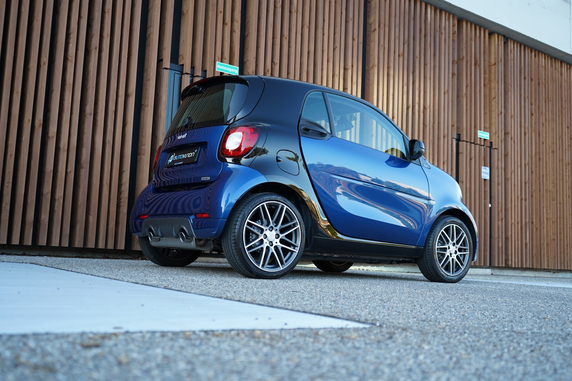 SMART FORTWO BRABUS XCLUSIVE TWINMATIC l 109 PS-image-11