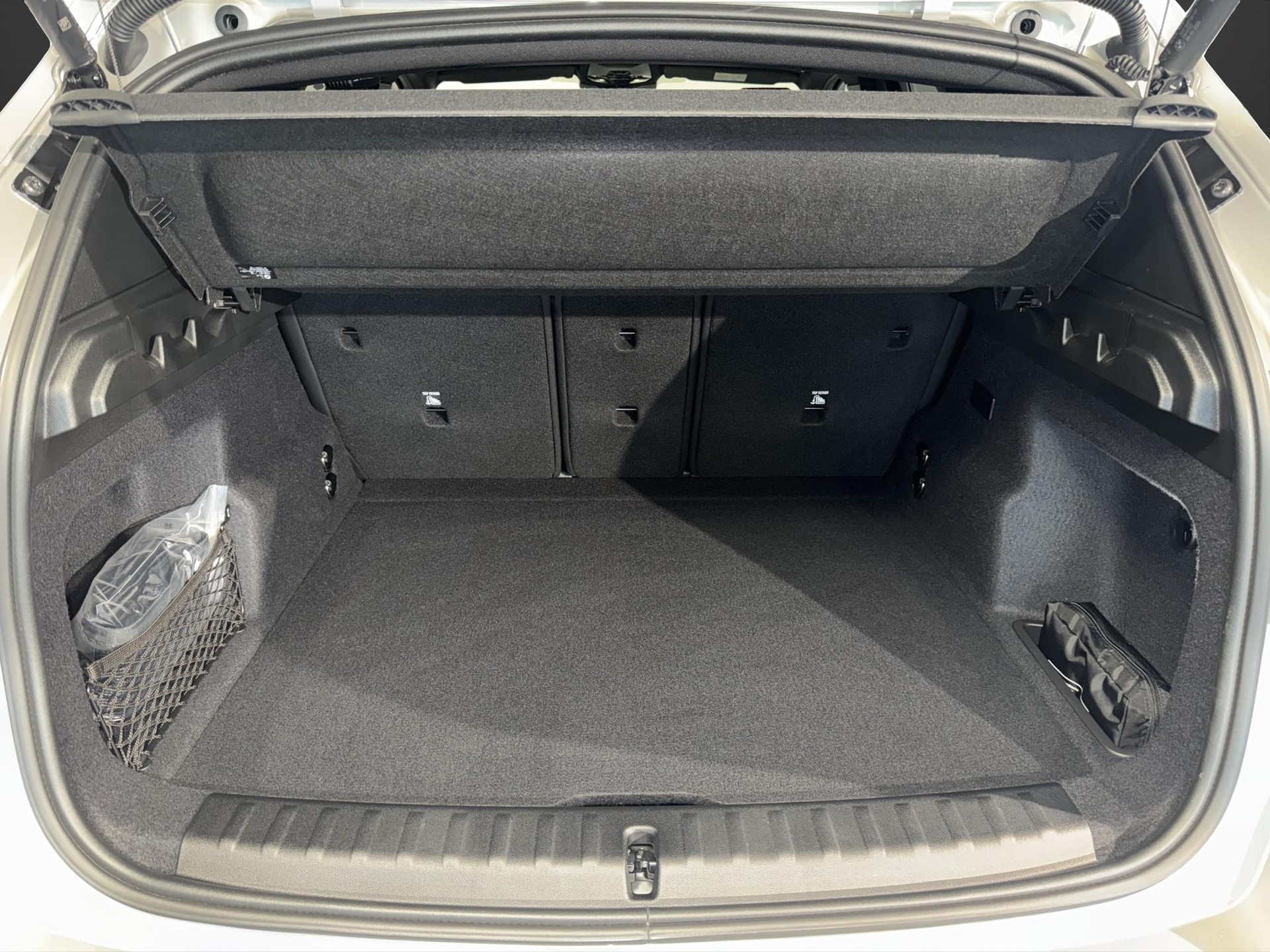 BMW iX1 U11 20 eDrive-image-20