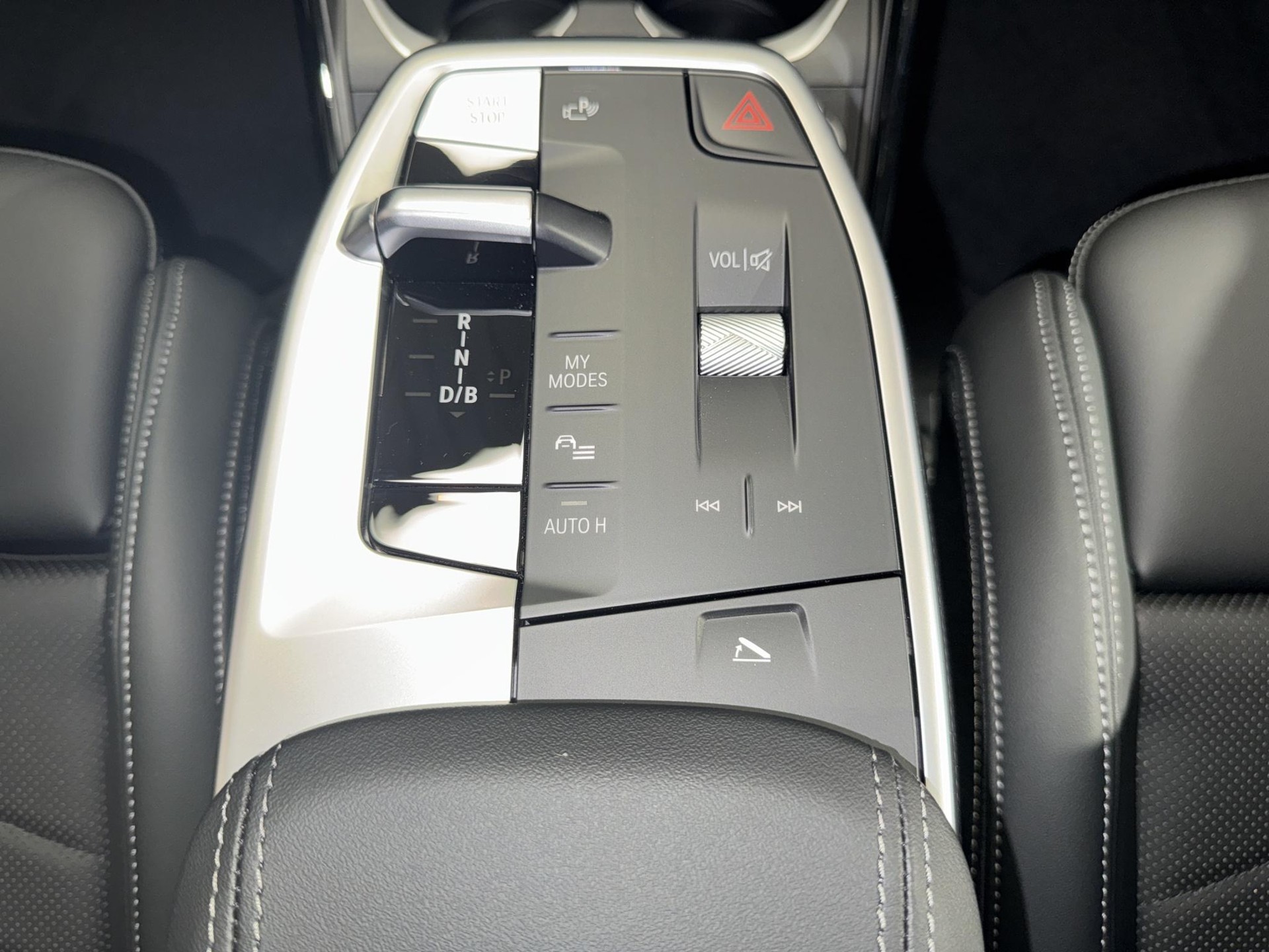 BMW iX1 U11 20 eDrive-image-14