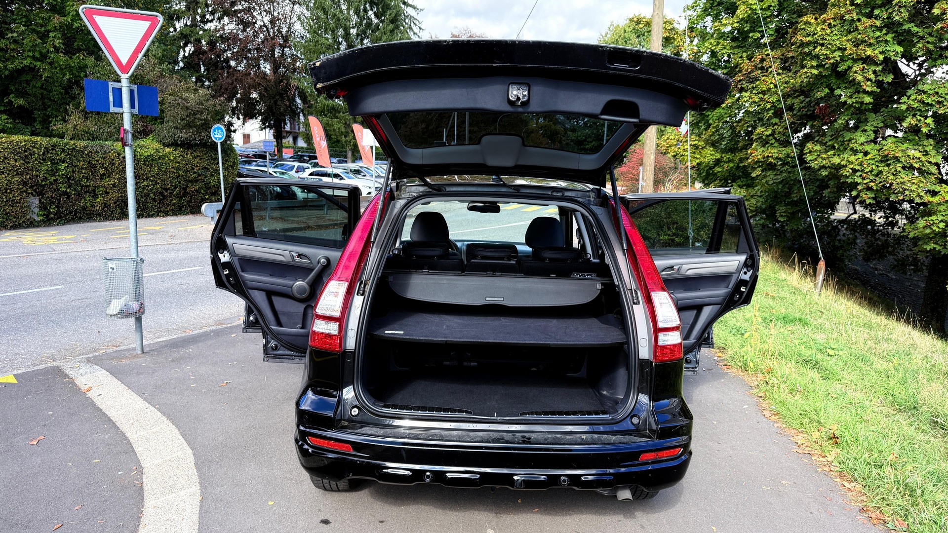 HONDA CR-V 2.2 i-DTEC 4WD Comfort Automatic-image-14