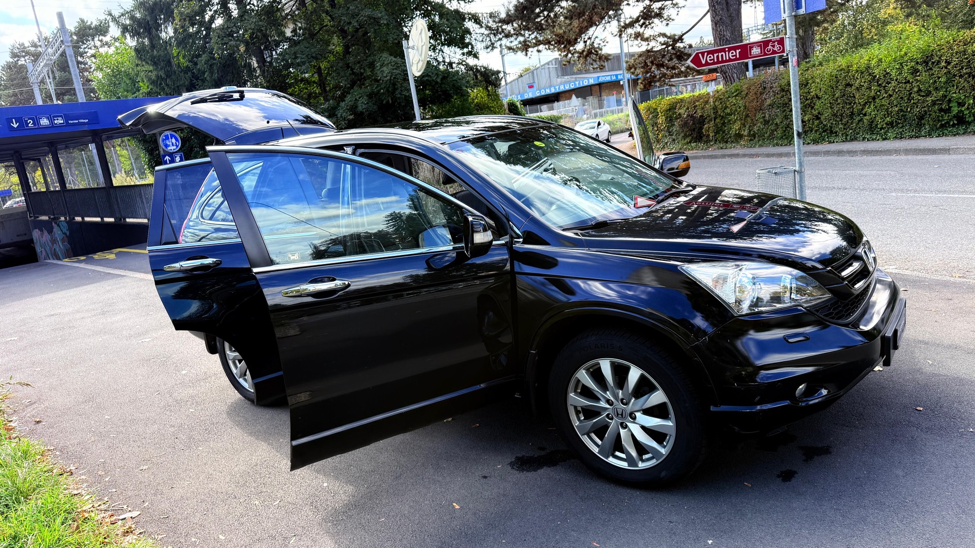 HONDA CR-V 2.2 i-DTEC 4WD Comfort Automatic-image-12