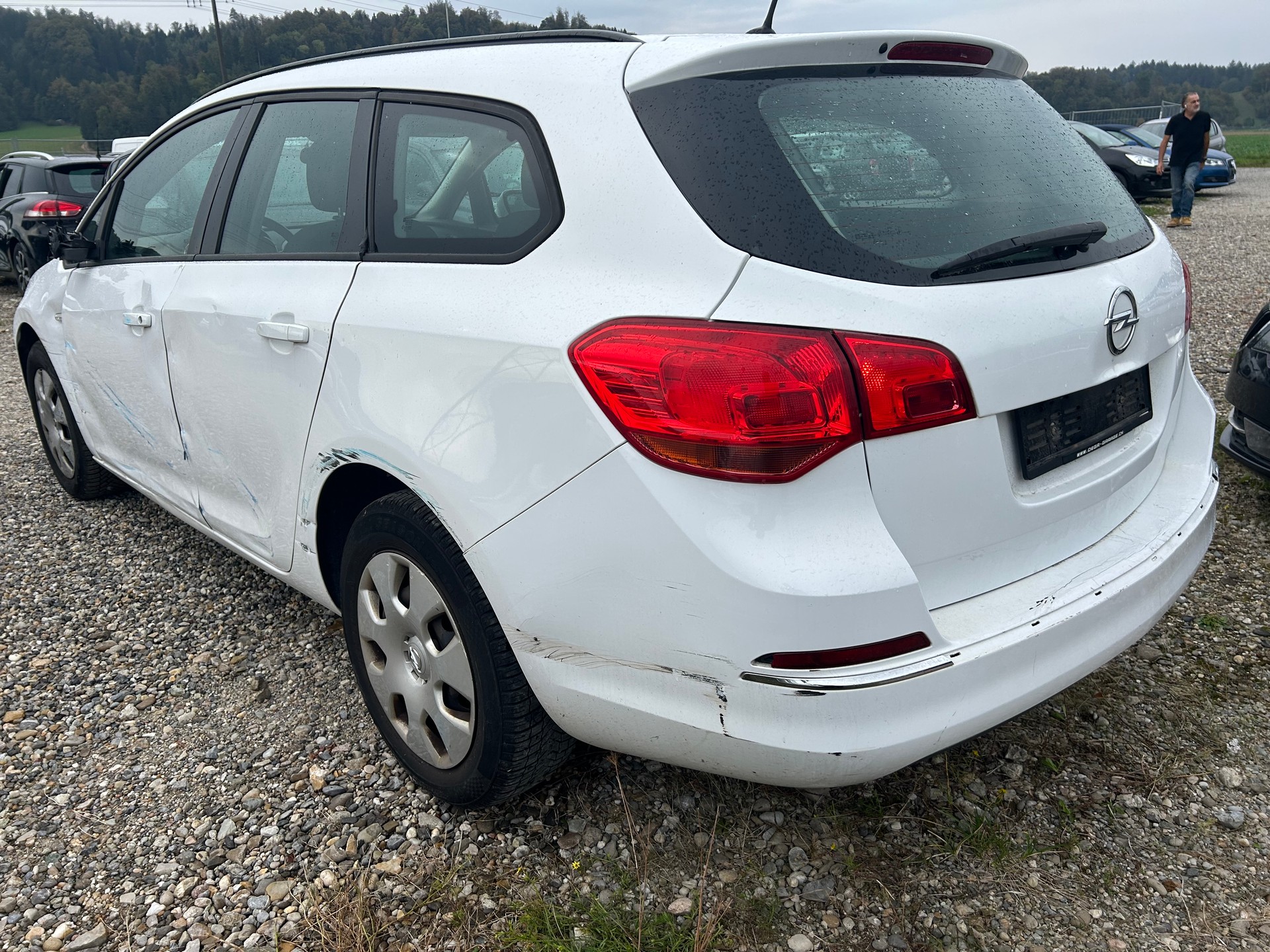 OPEL Astra SportsTourer 1.4i 16V-image-5