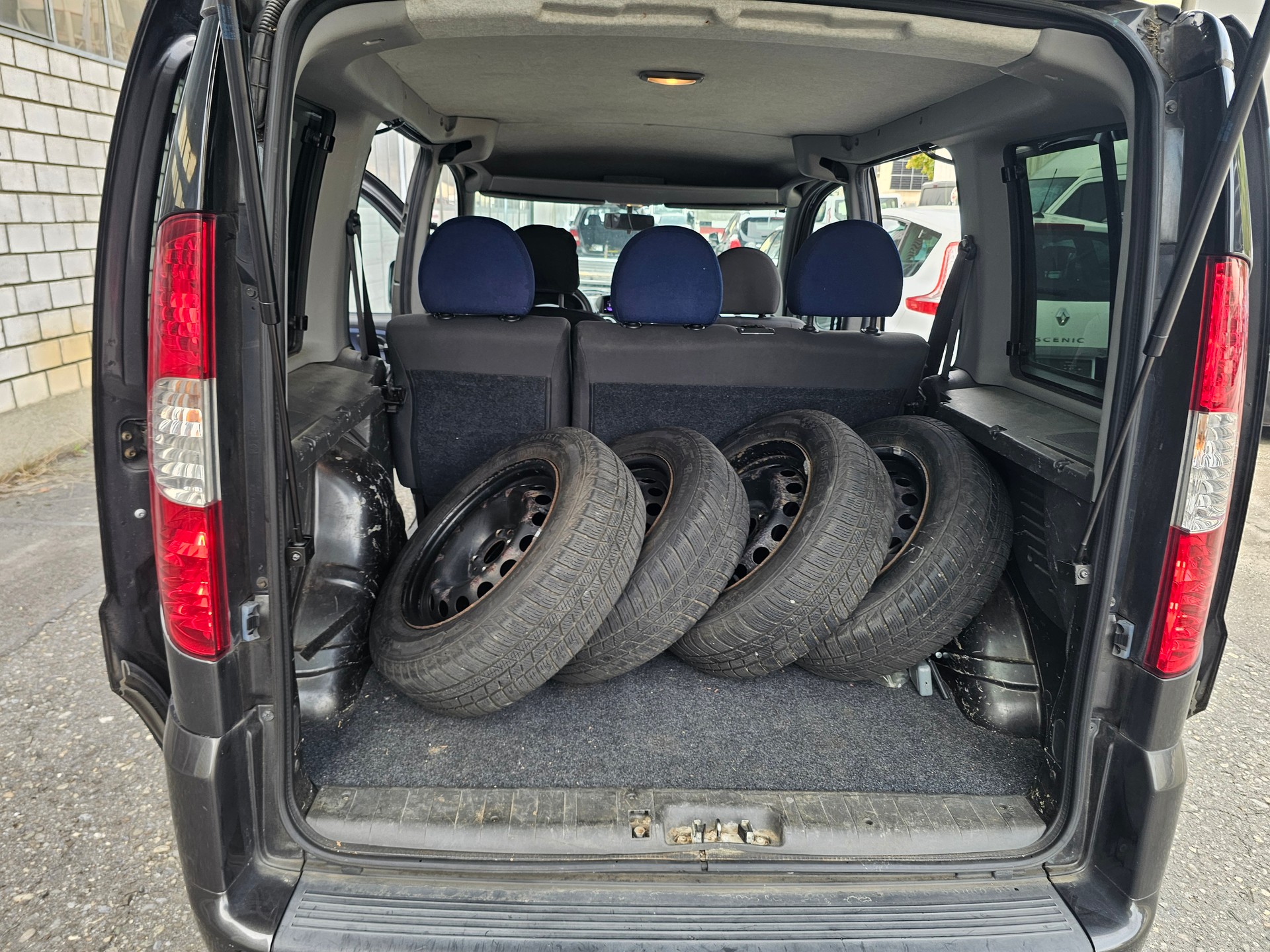 FIAT Doblò 1.9 JTD Dynamic-image-6