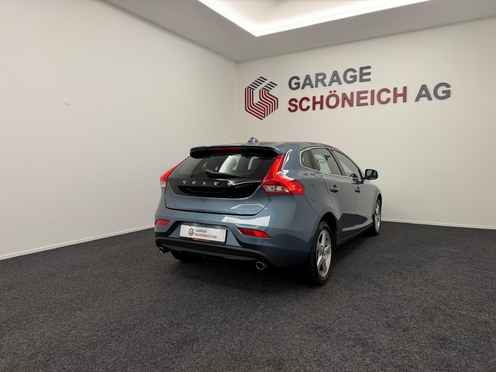 VOLVO V40 2.0 D3 Summum S/S-image-4