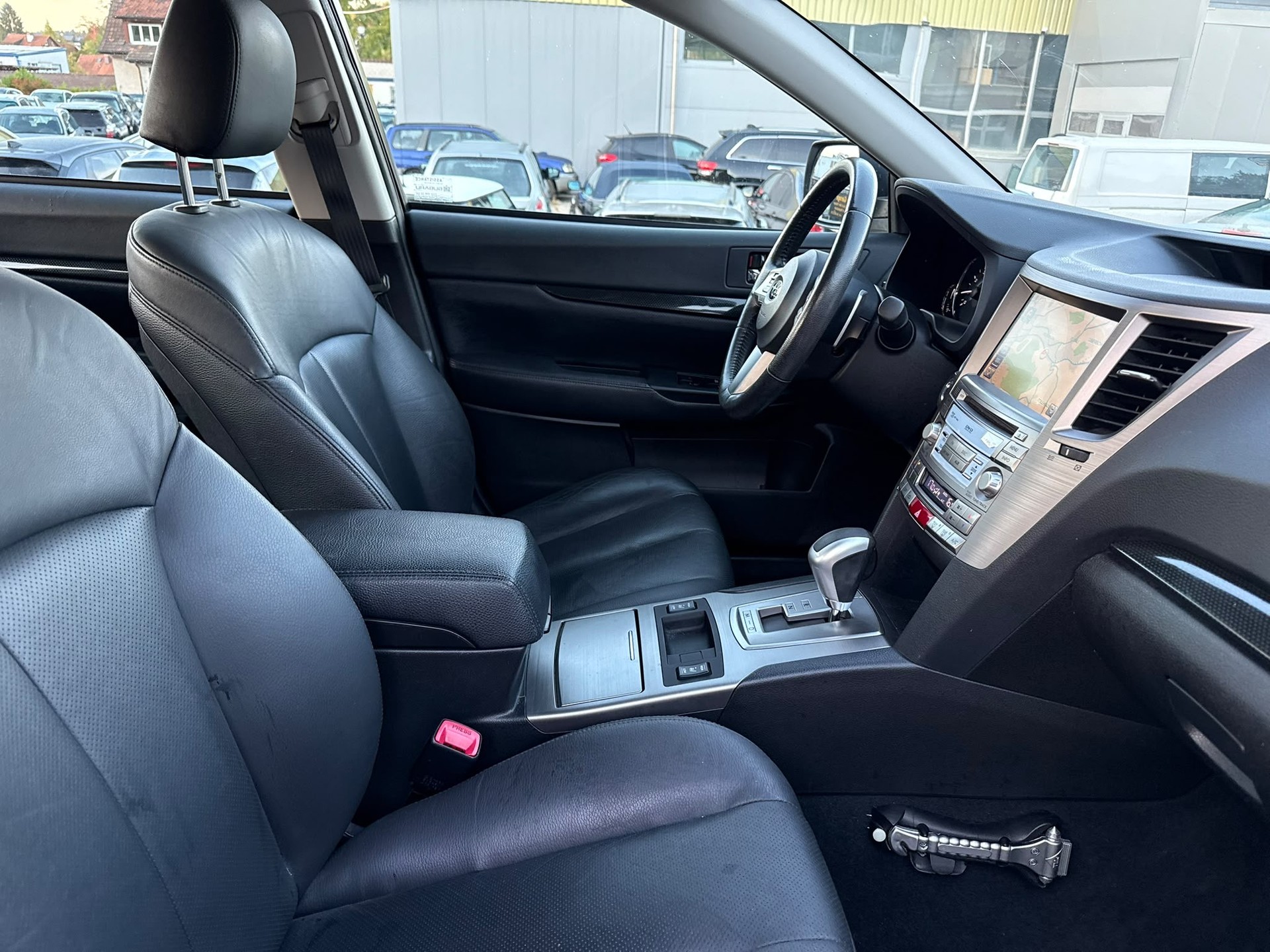SUBARU Legacy 2.5i Limited S AWD Lineartronic-image-11