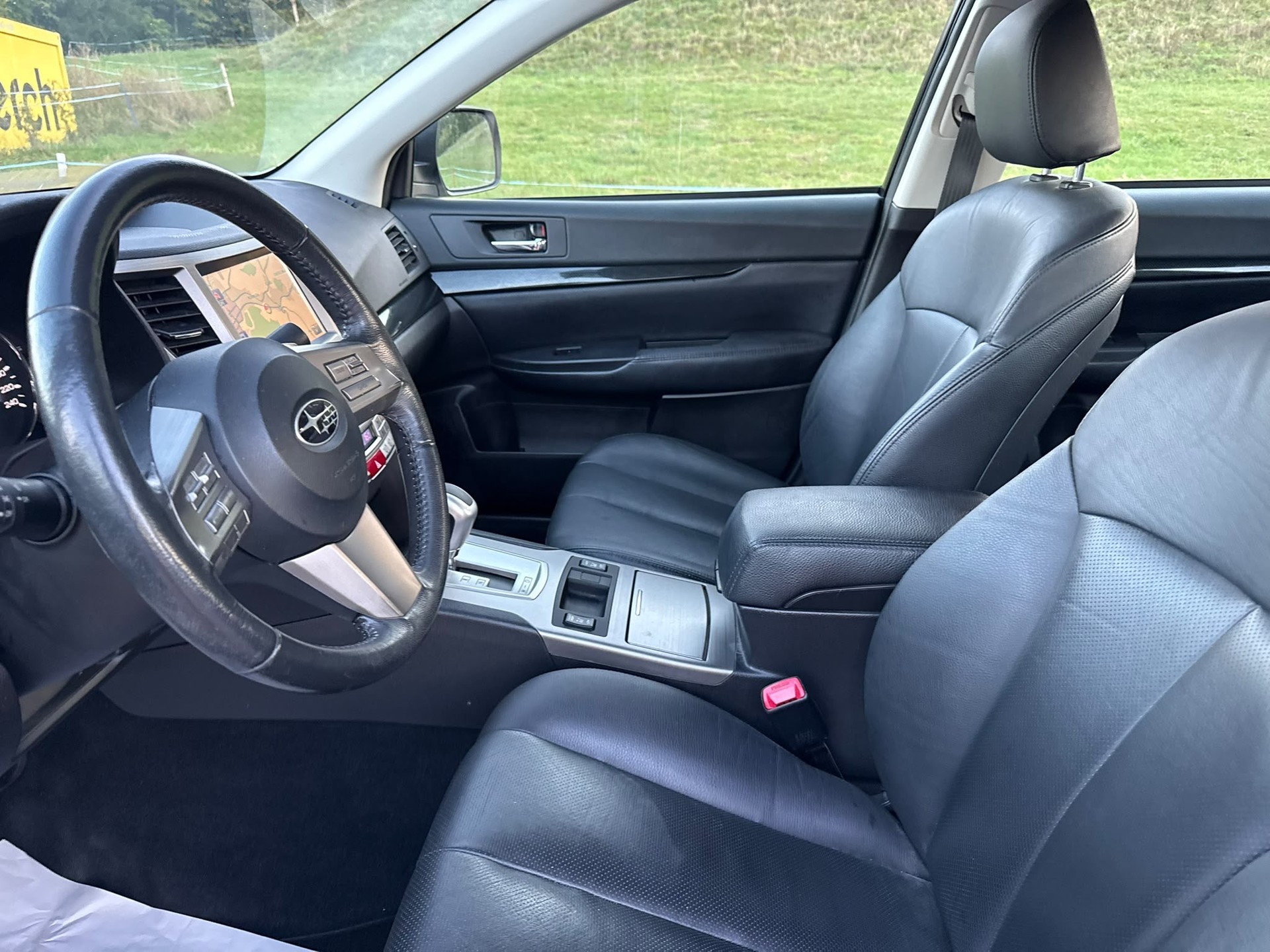 SUBARU Legacy 2.5i Limited S AWD Lineartronic-image-10