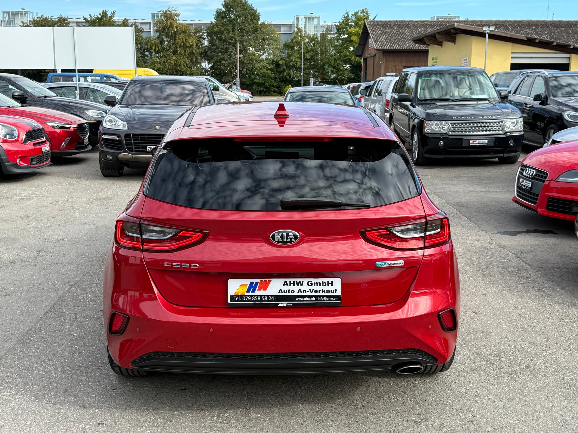 KIA Ceed 1.6 CRDi MHD Power DCT / Frisch ab MFK / 8-fach bereift / Rückfahrkamera / Apple/Andriod Carplay /Navi-image-4